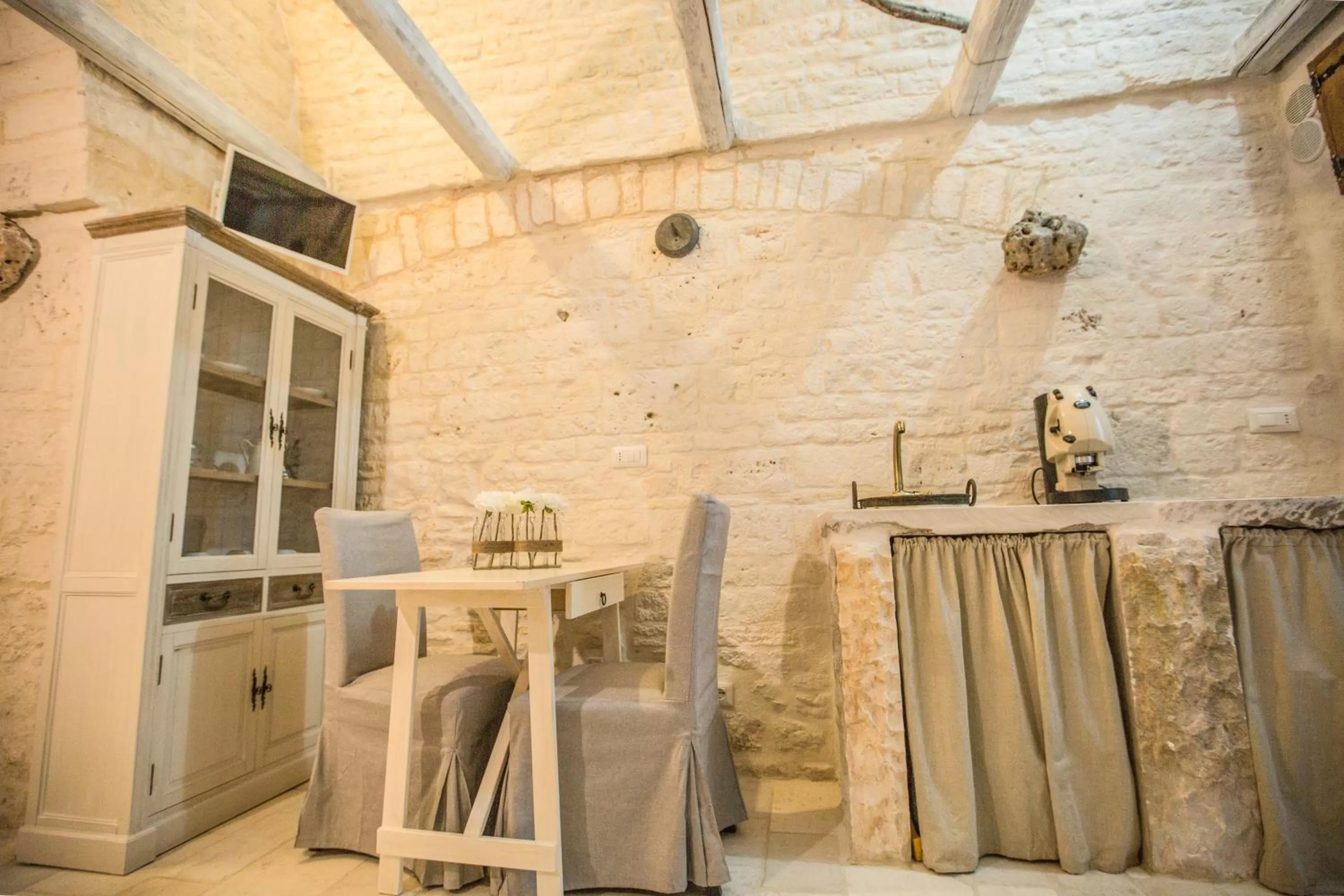 Trulli Antichi Mestieri - Widespread Trulli in the historic center