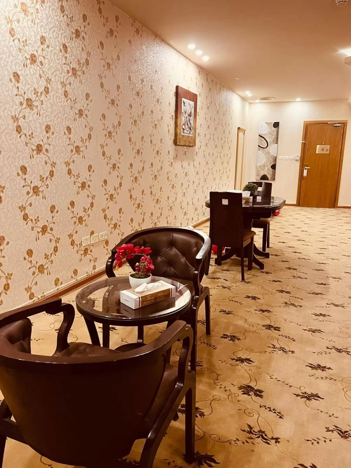 Dining area, Restaurant/Places to Eat in Saleem Afandi Hotel