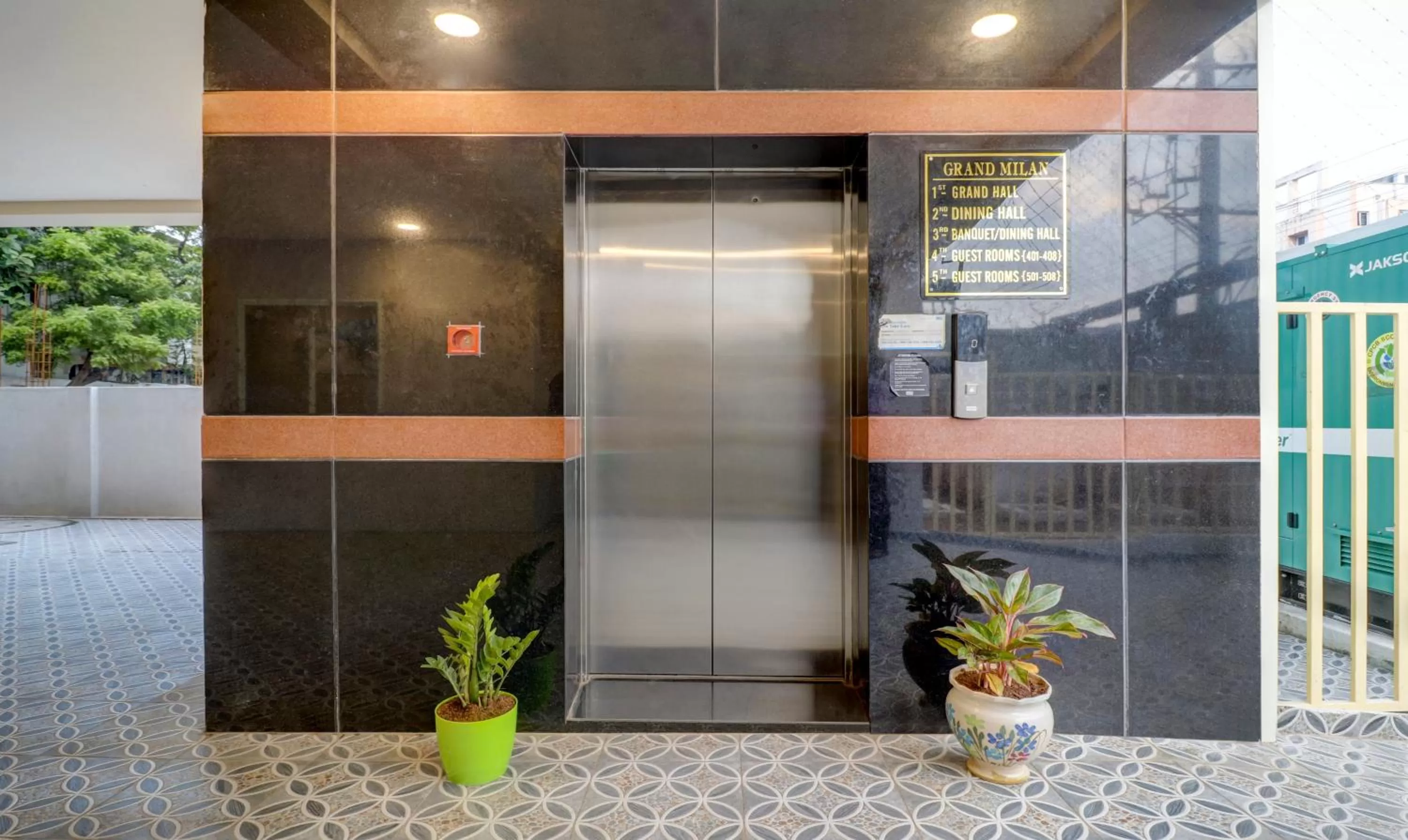 elevator in Treebo Grand Milan