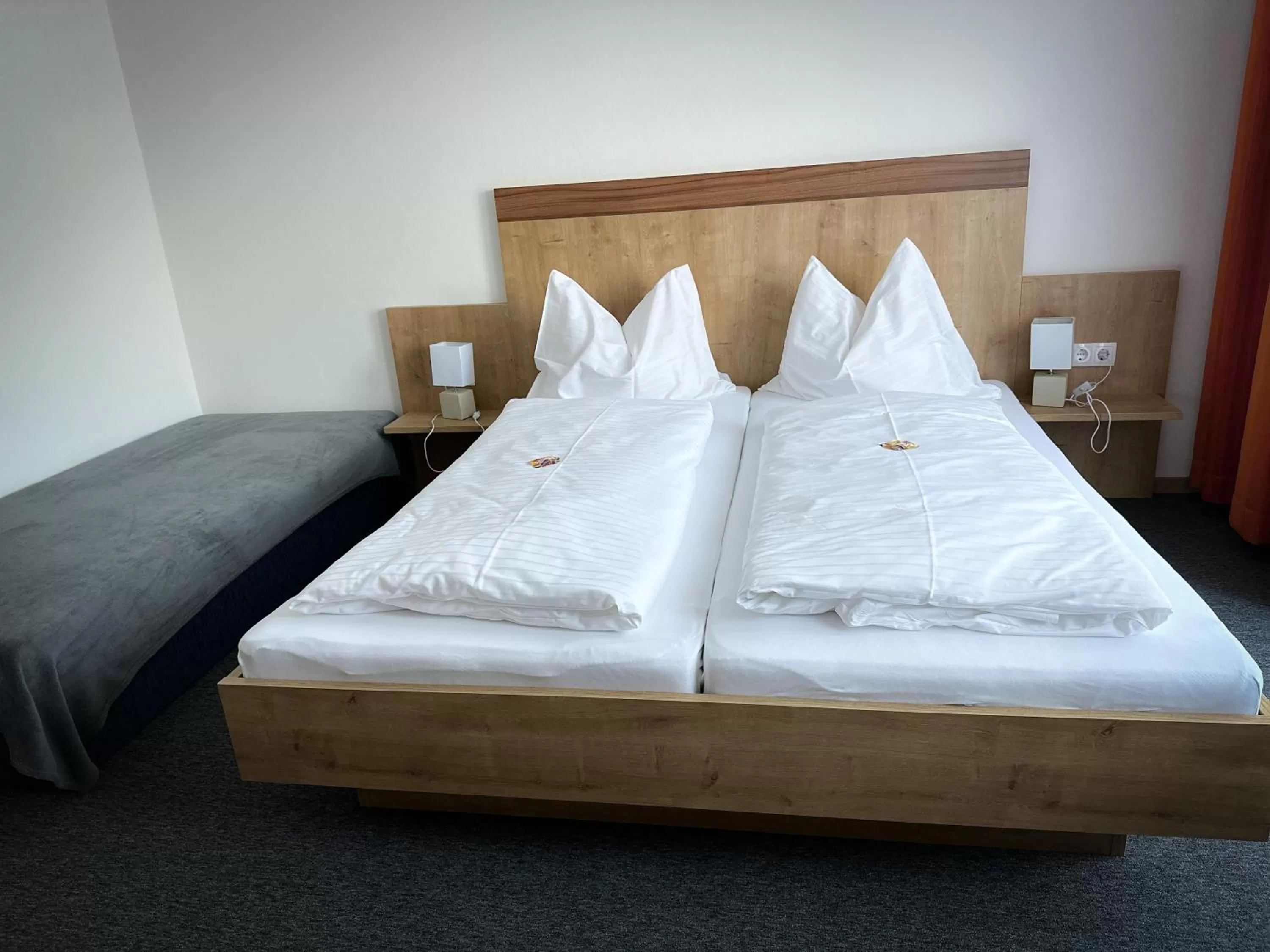 Bed in Frühstückspension Auer - Haus Kargl
