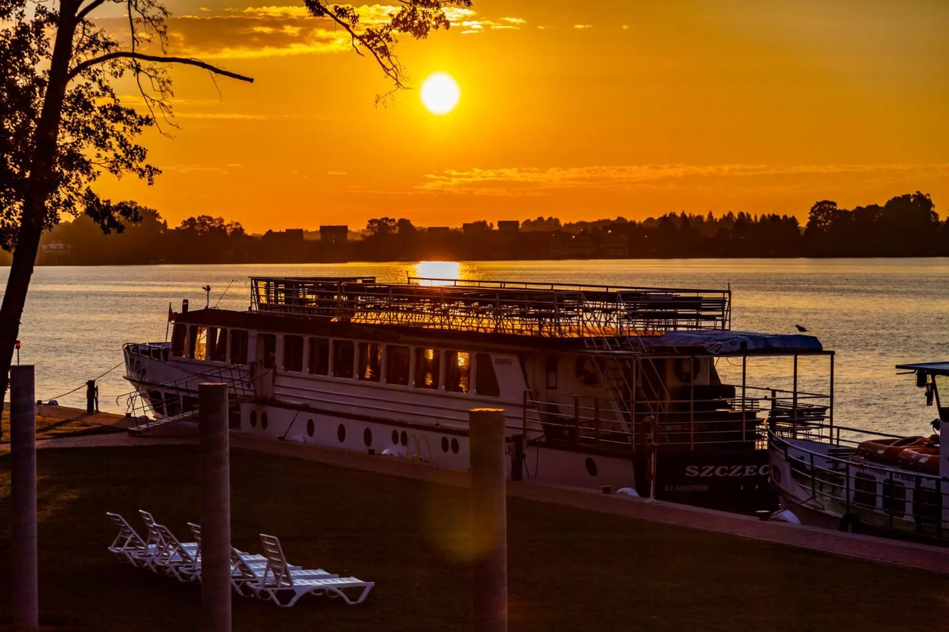 Activities in Hotel Robert's Port