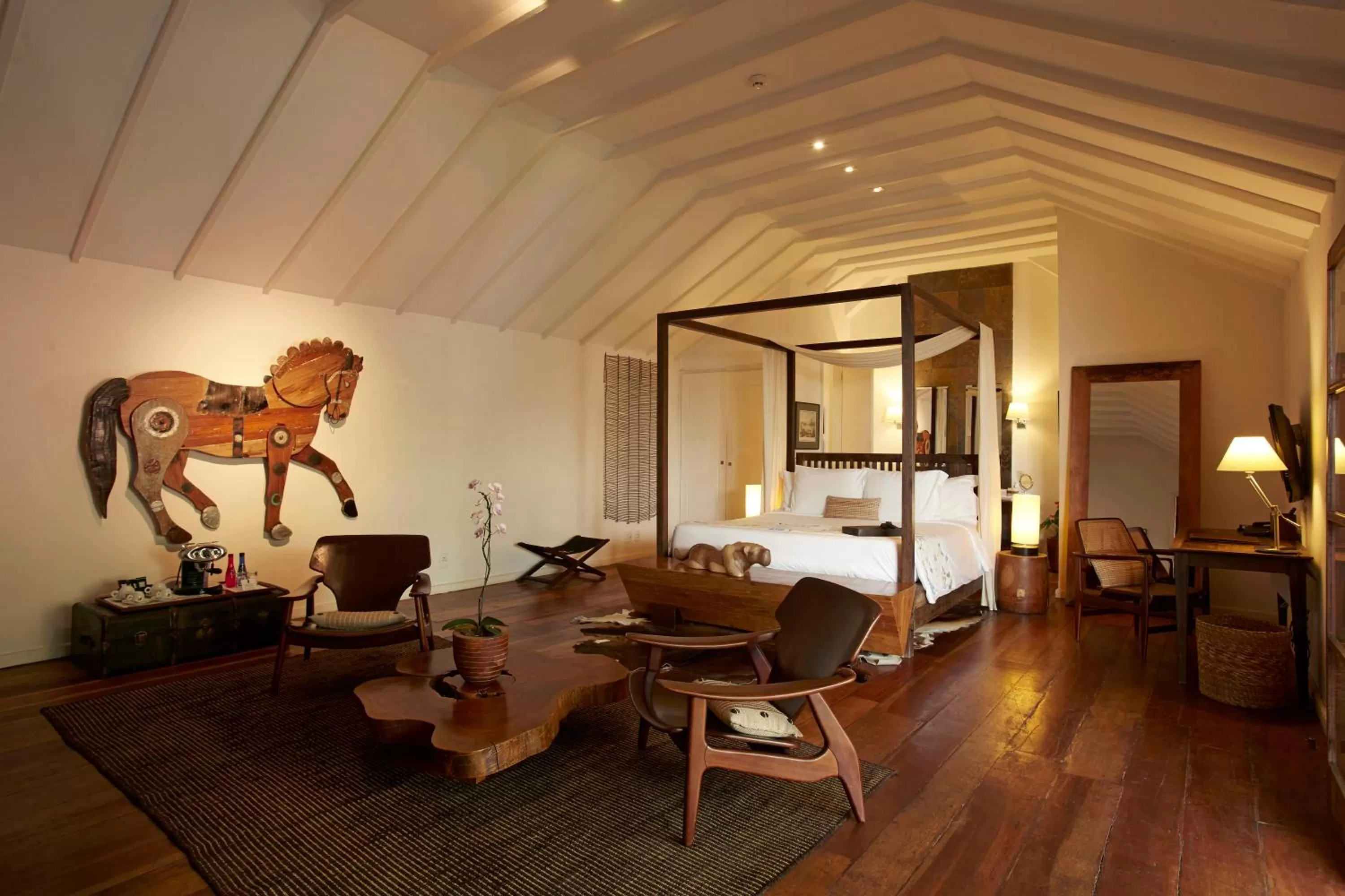 Bed in Santa Teresa Hotel Rio de Janeiro - MGallery Collection