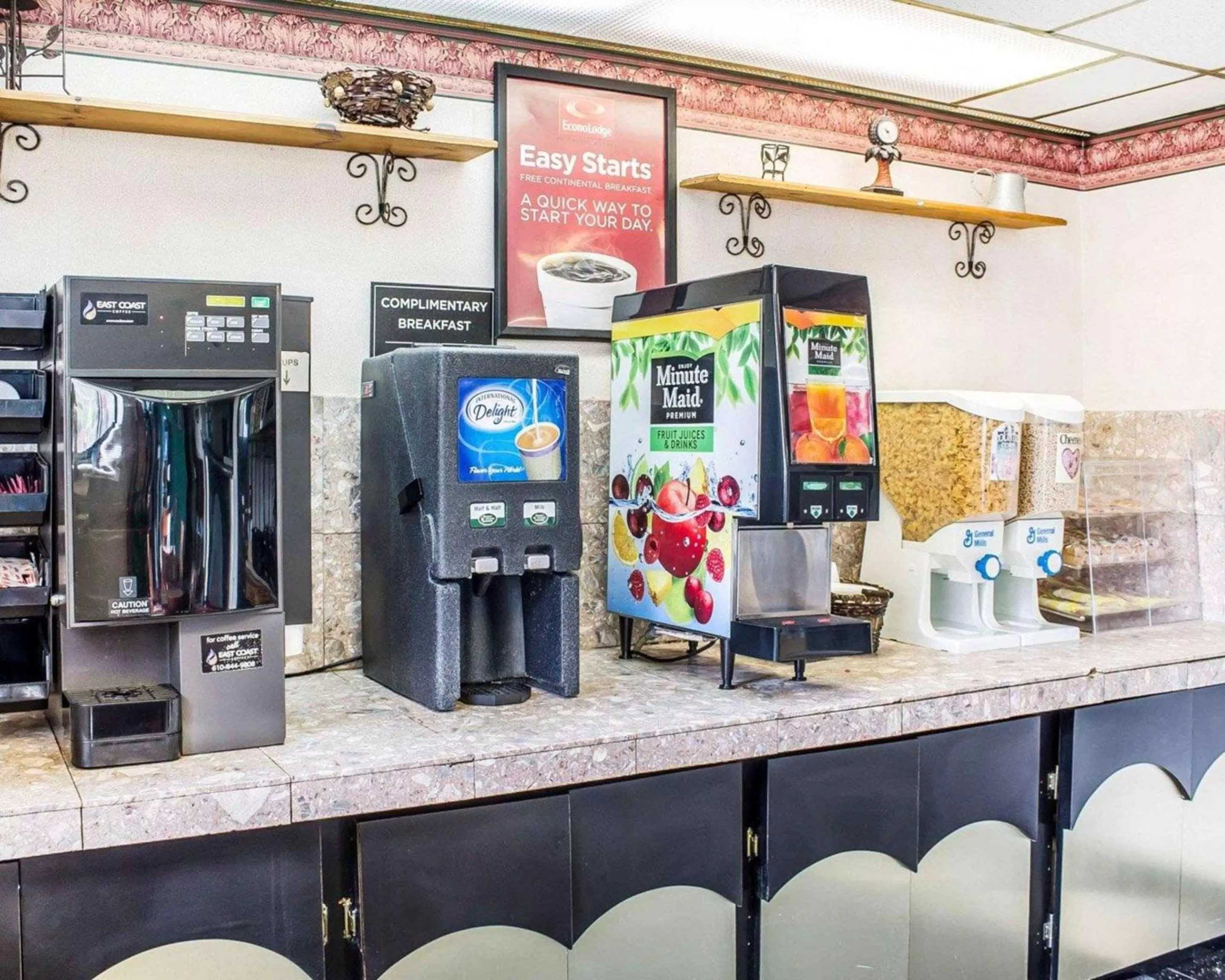 Restaurant/places to eat in Econo Lodge Scranton near Montage Mountain