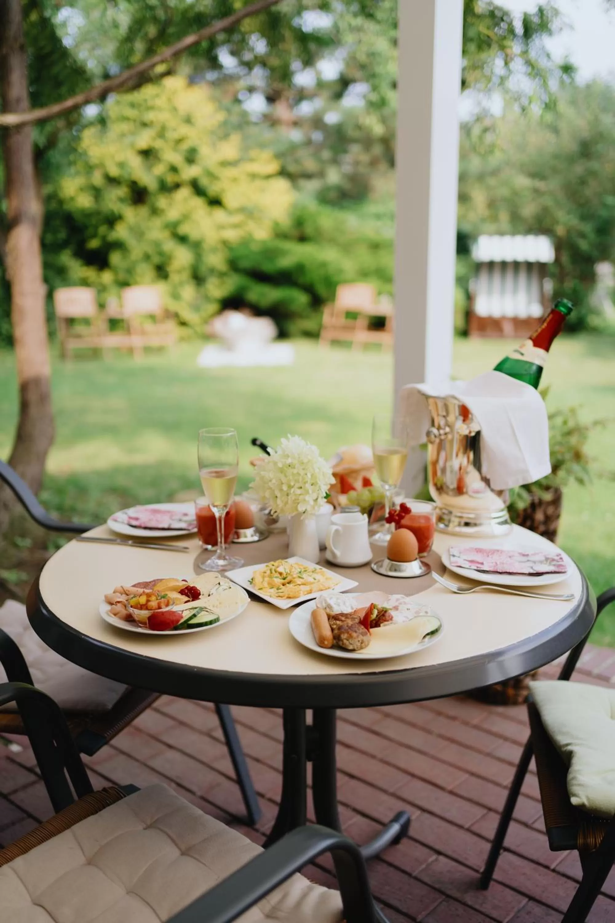 Food and drinks in Hotel An den Bleichen