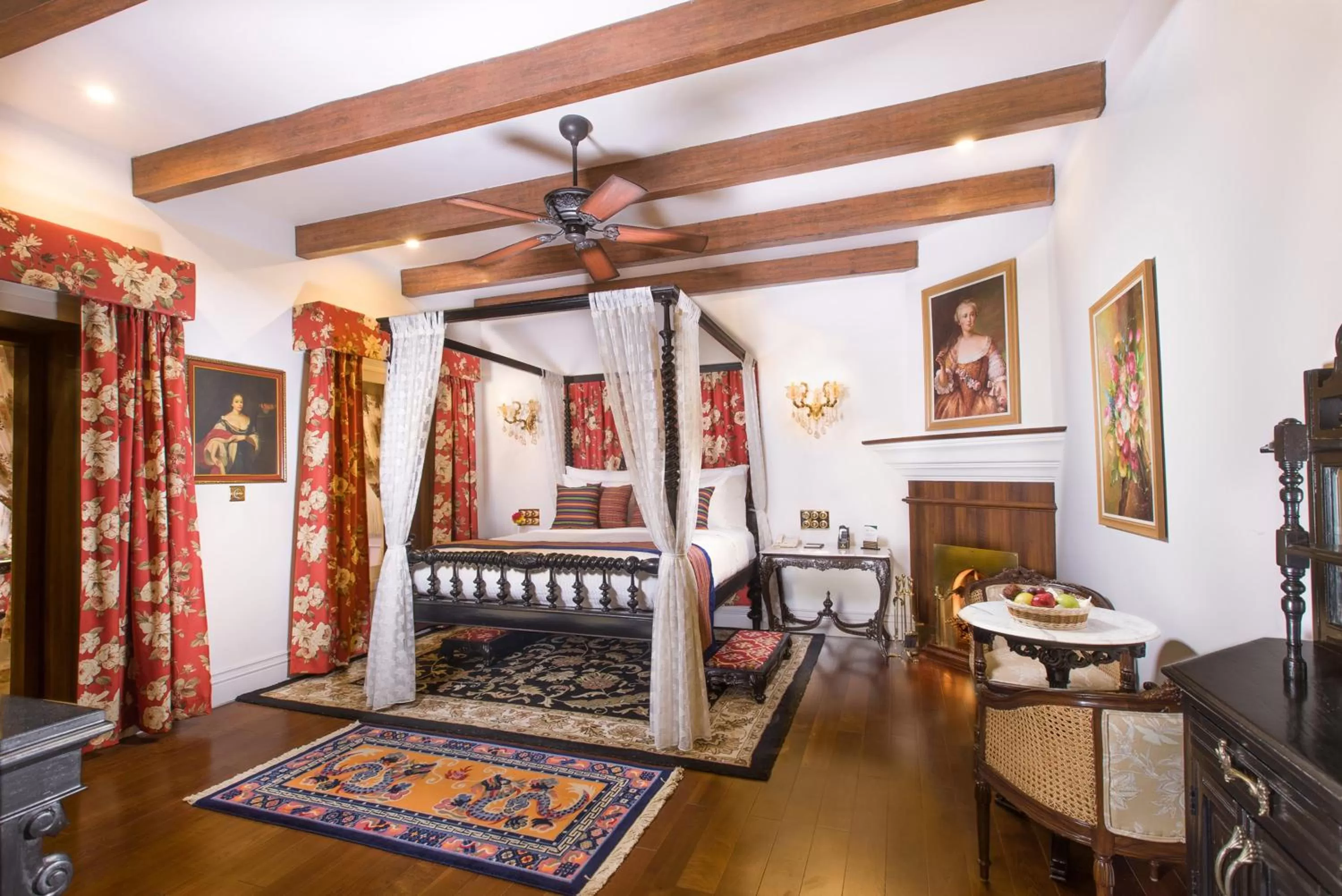 Bed in MAYFAIR Himalayan Spa Resort