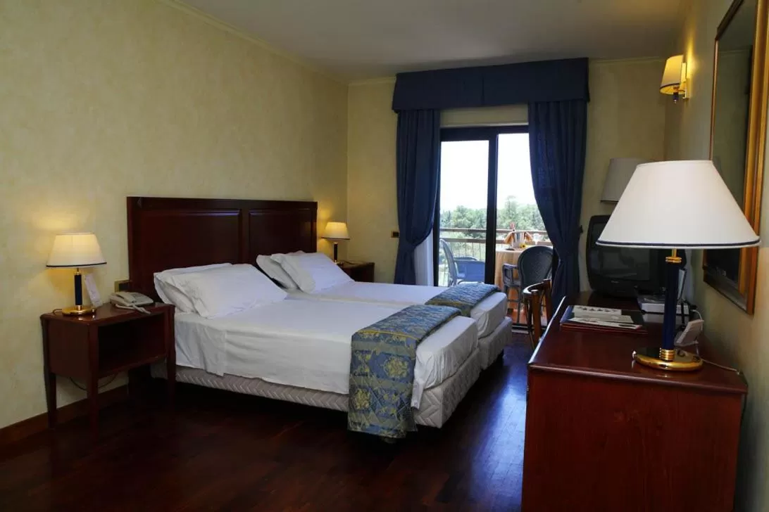 Bed in Hotel Della Valle