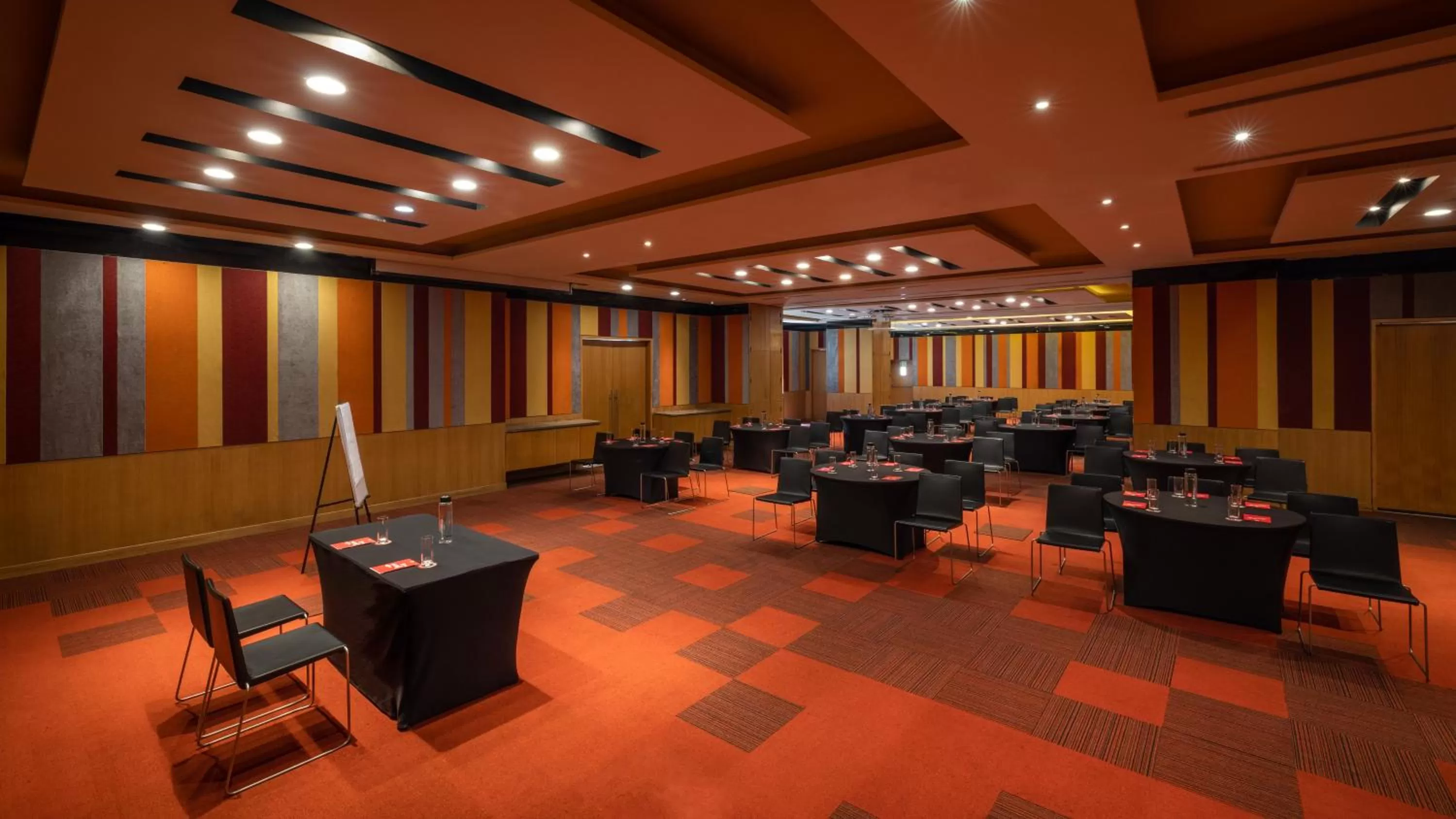 Meeting/conference room in ibis New Delhi Aerocity - An Accor Brand
