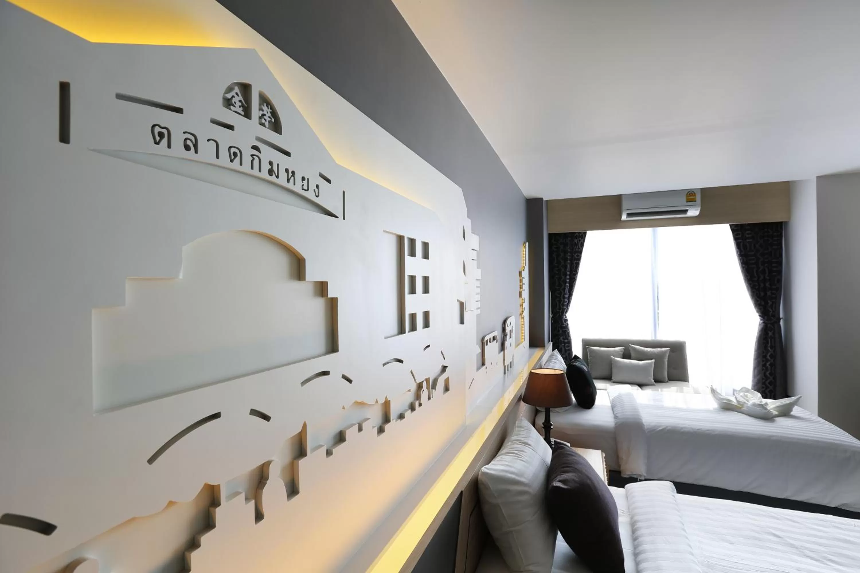 Bedroom, Bed in Hatyai Signature Hotel