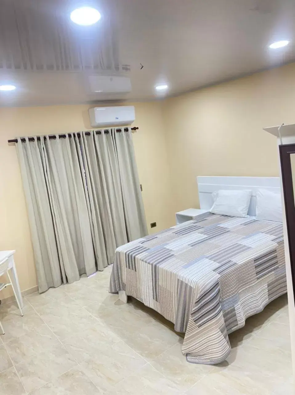 Single Room - single occupancy in Apartahotel MACADANA Single Room - single occupancy in Apartahotel MACADANA