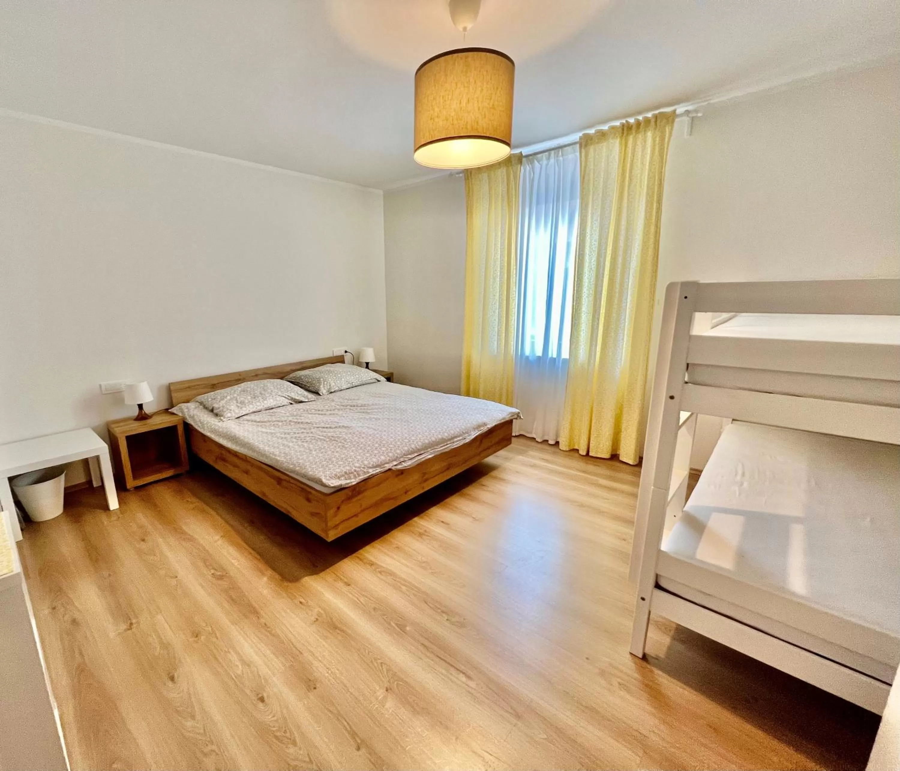 Bedroom, Bed in HOP HOUSE Garni Hotel