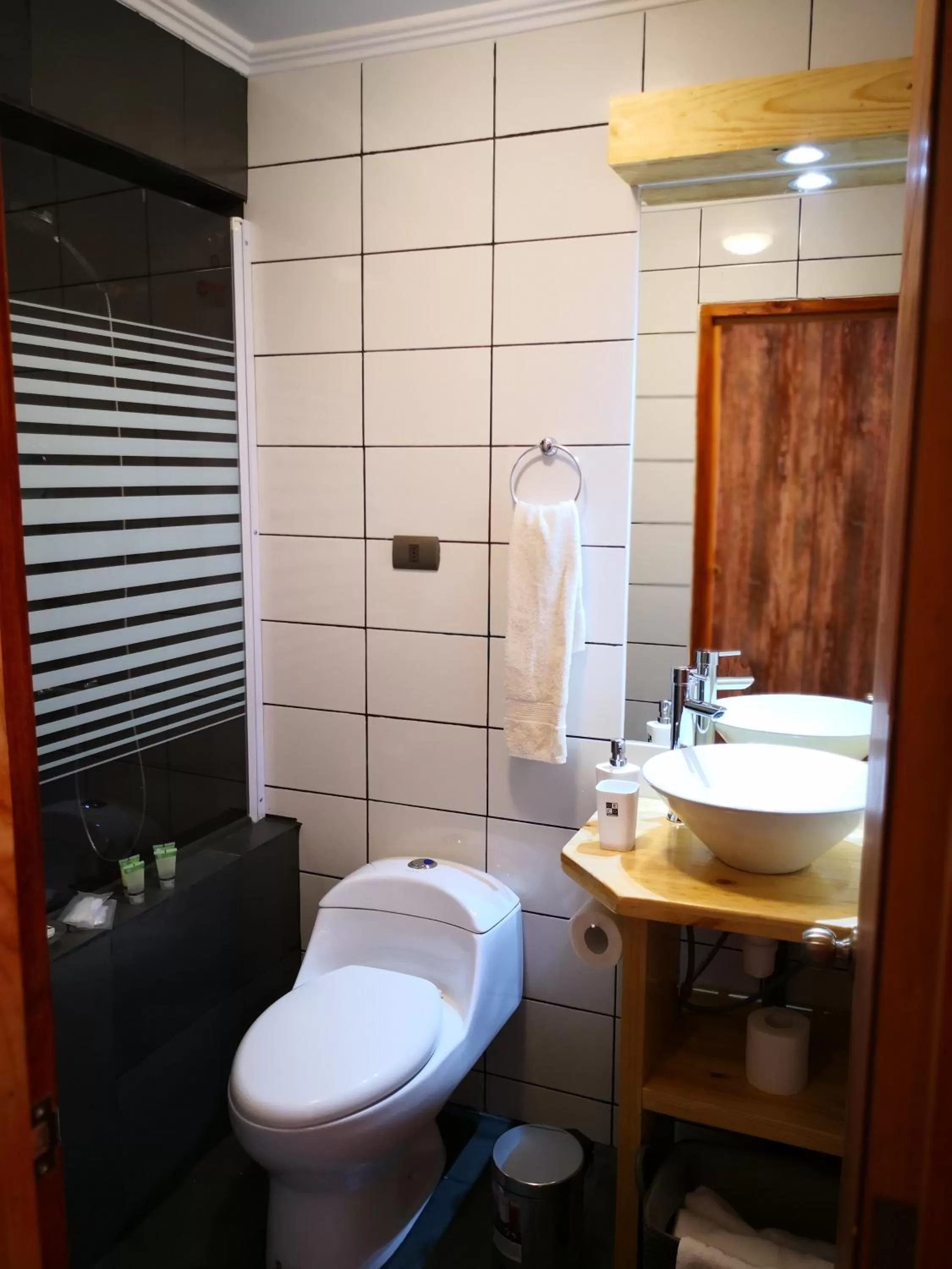 Bathroom in Hotel Casa Algarrobo