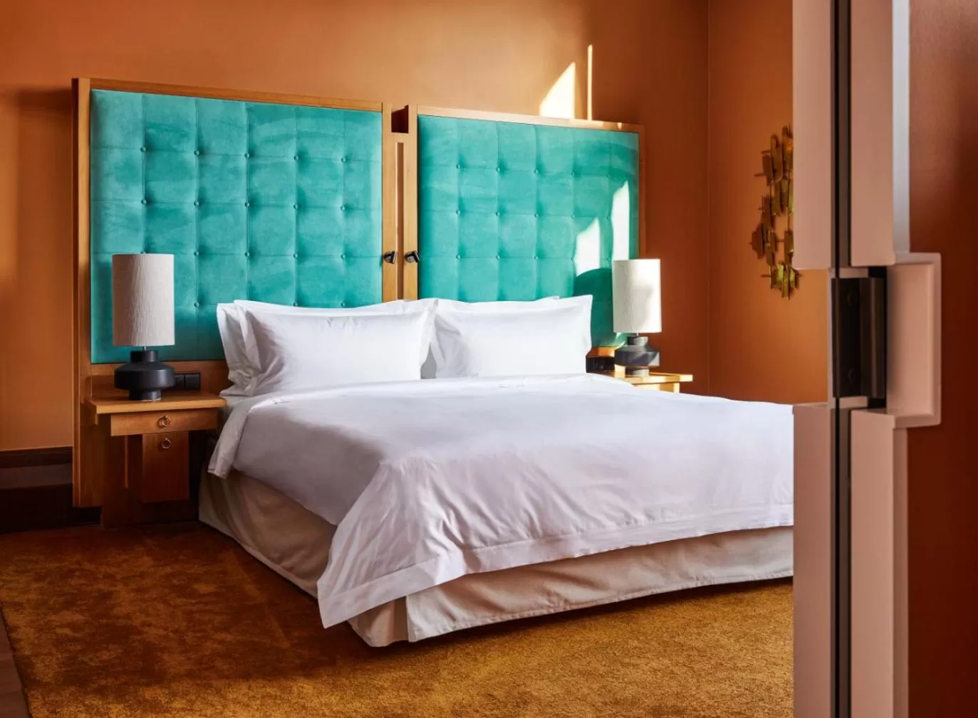Bed in De L’Europe Amsterdam – The Leading Hotels of the World