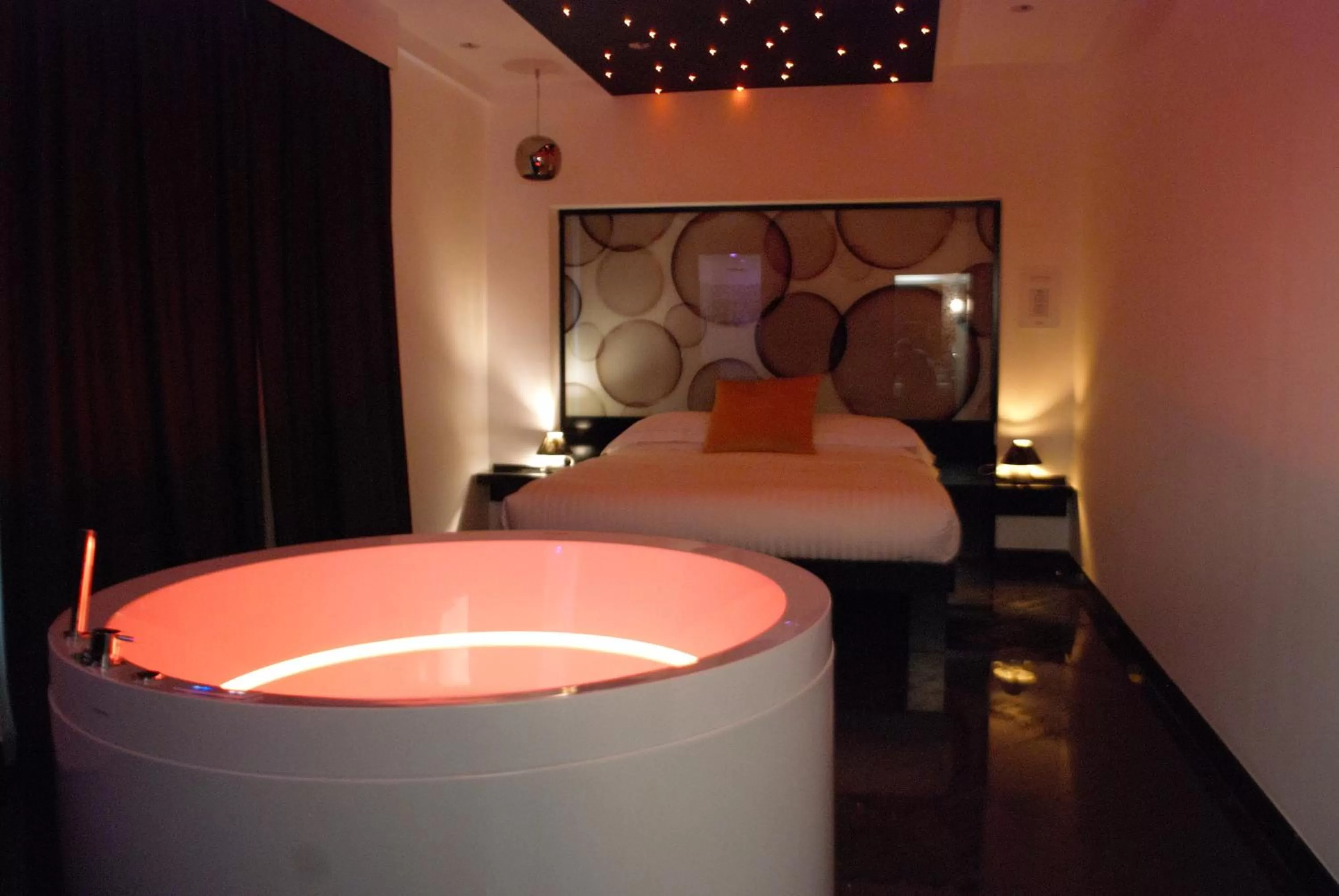 Photo of the whole room in JC Hotel