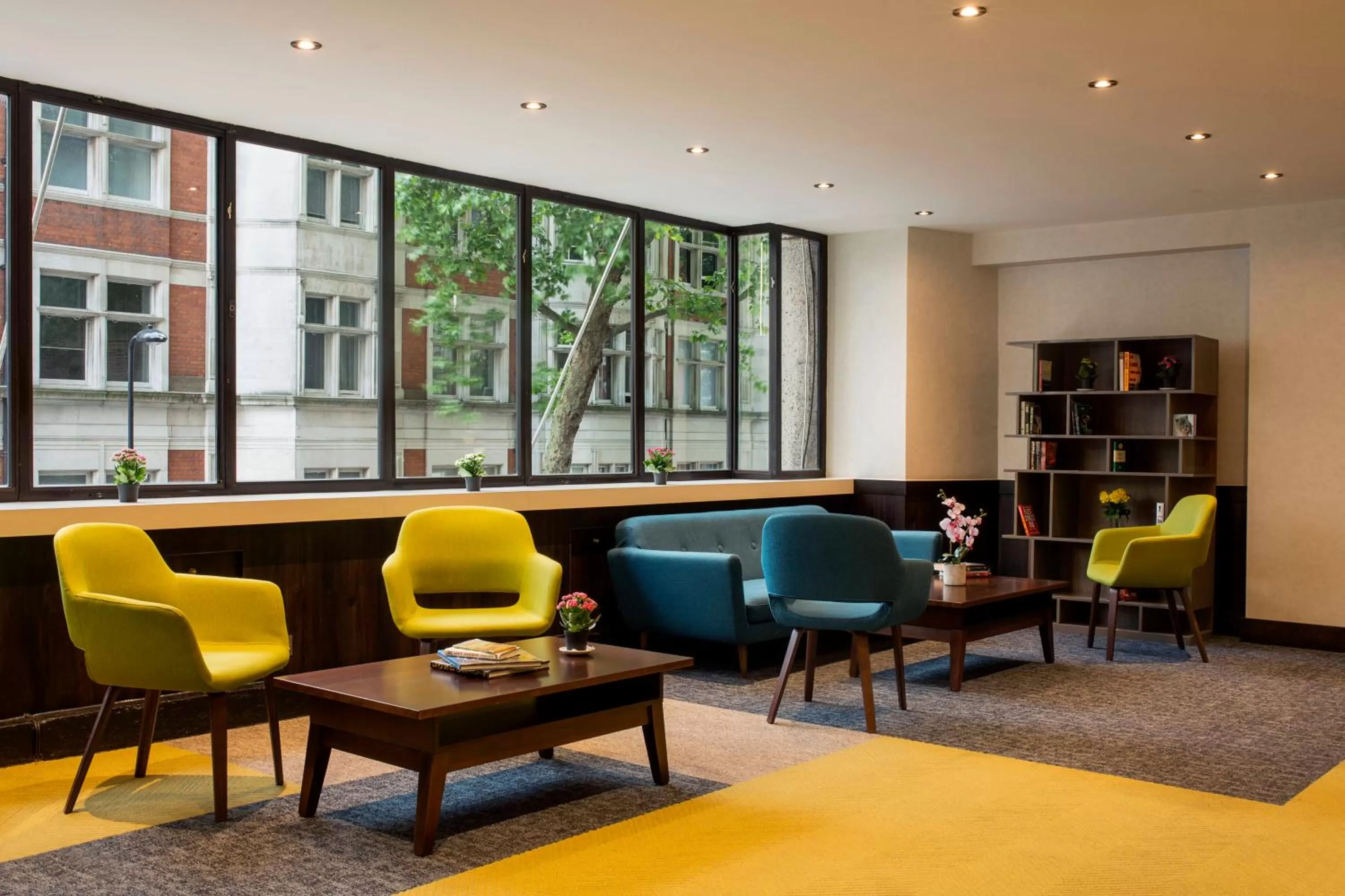 Lounge or bar in St Giles London – A St Giles Hotel