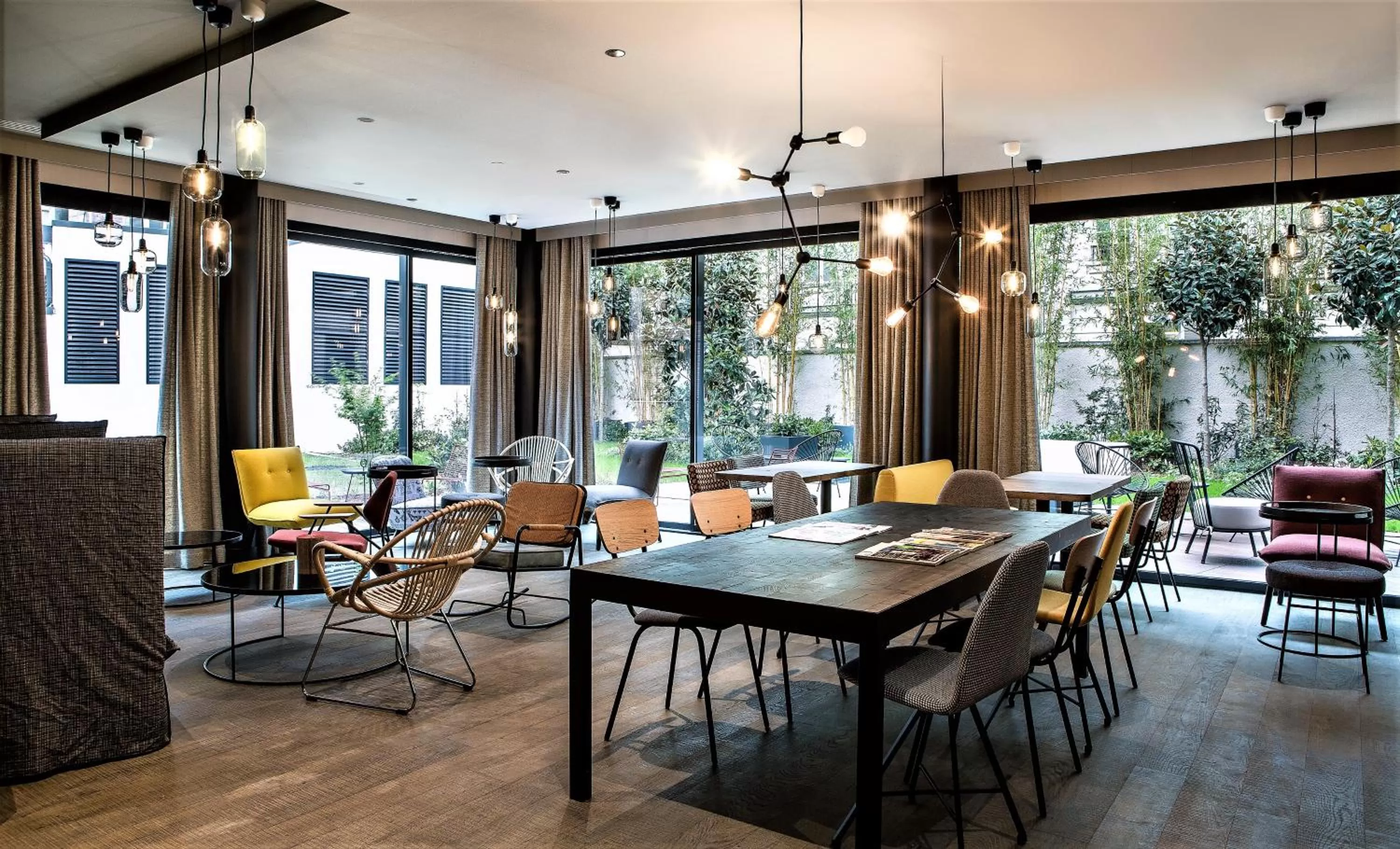 Patio in L'Imprimerie Hôtel