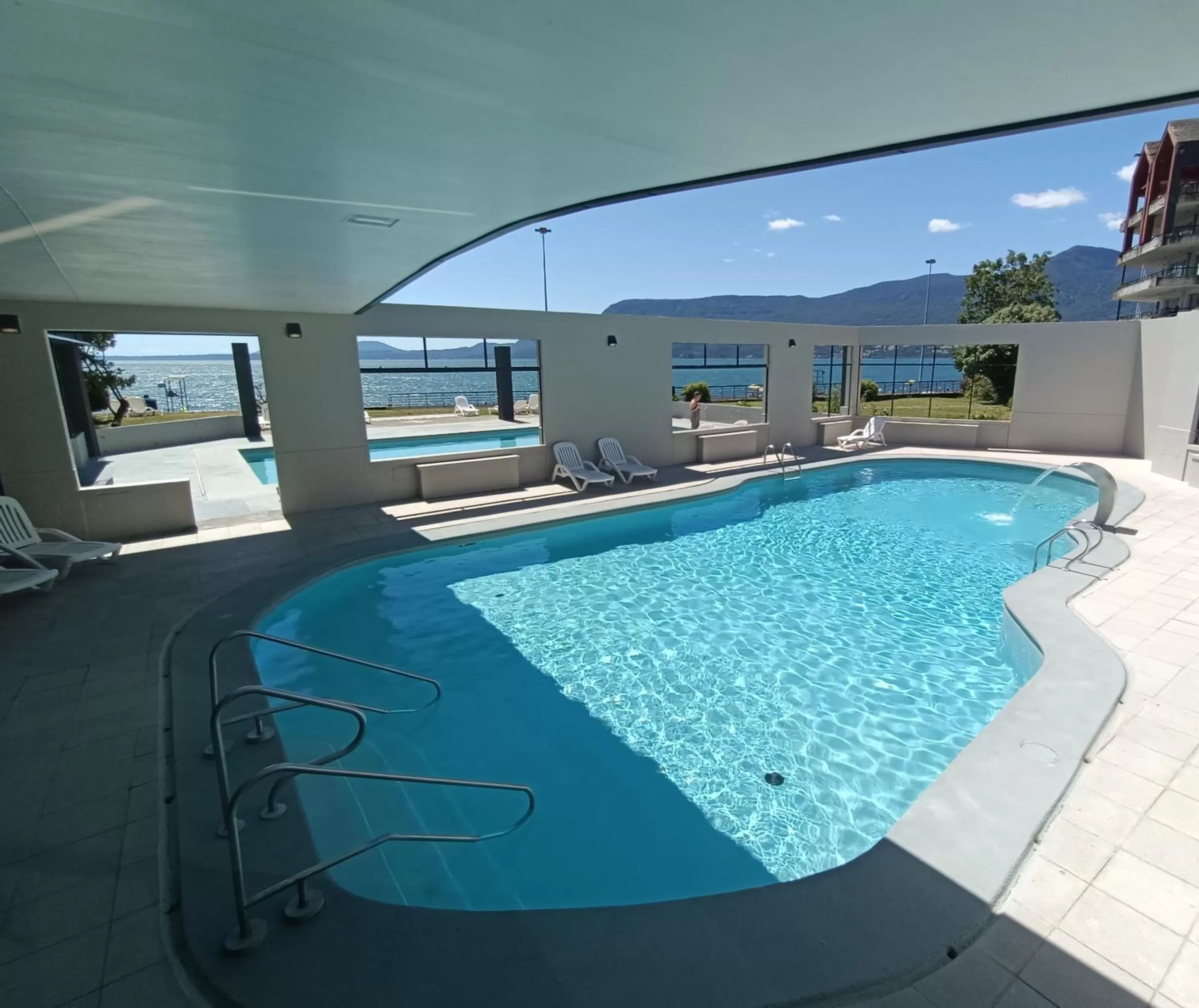 Swimming pool in Hotel Enjoy Pucón