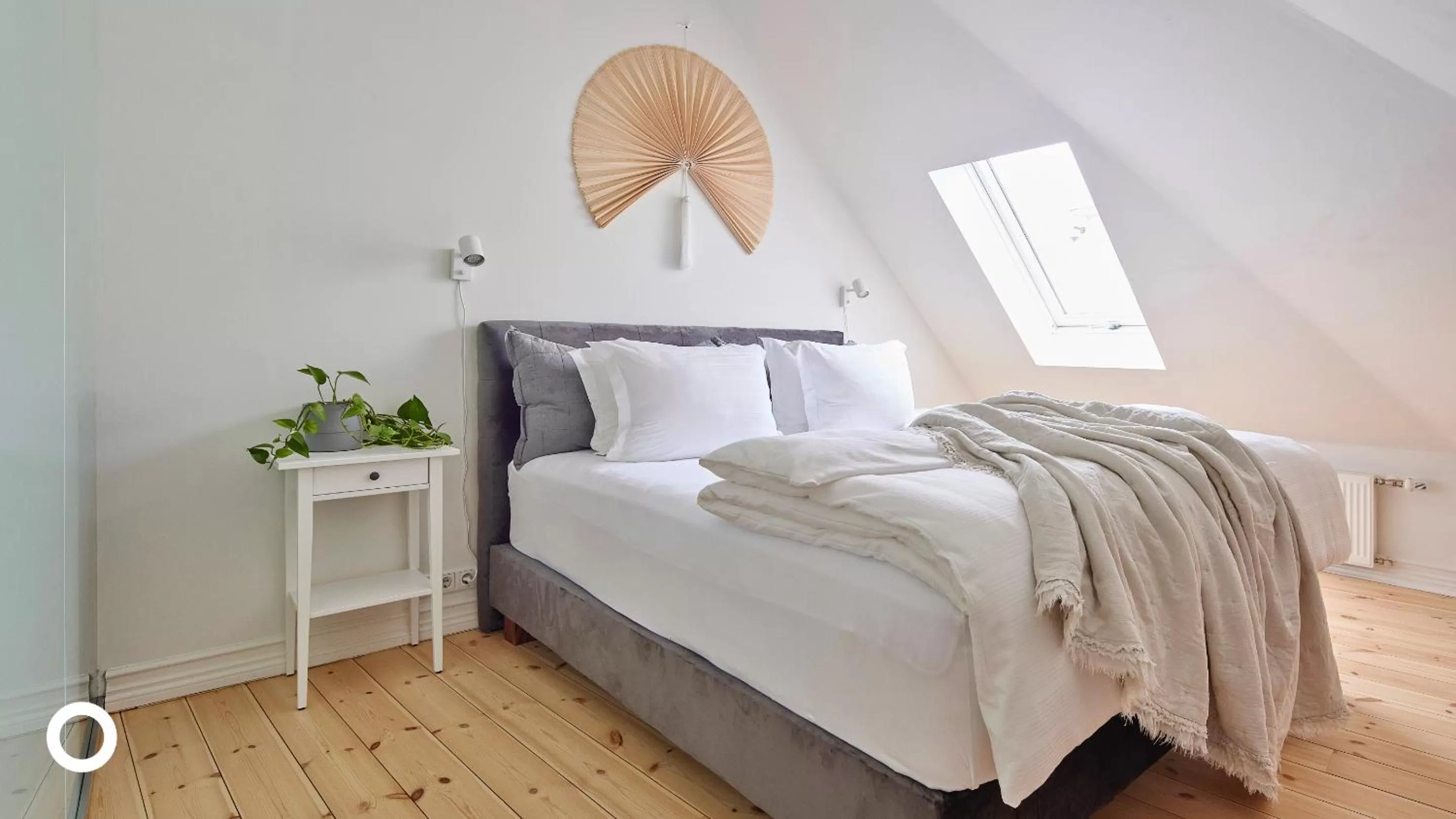 Bed in Thingholt Hotel Apartments from Center Hotels