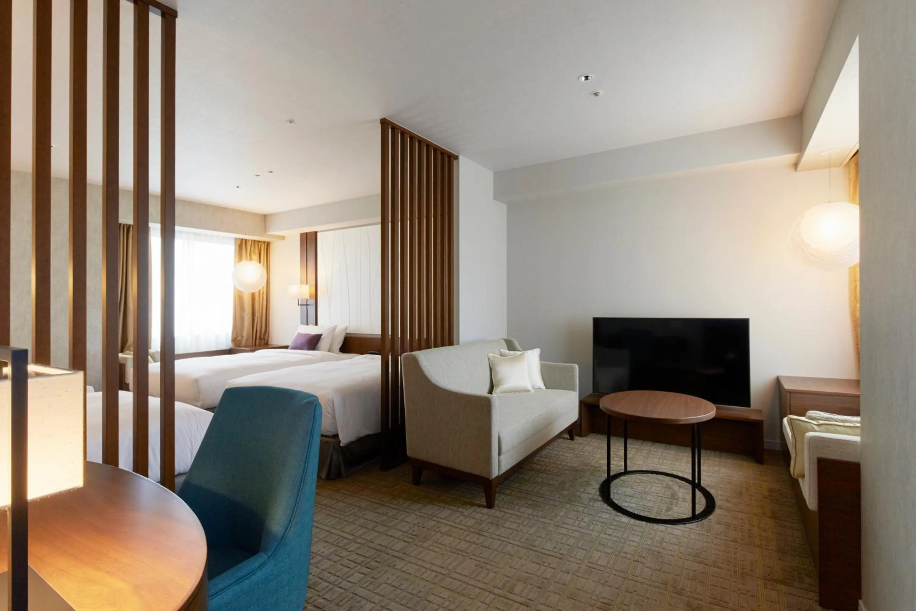 Photo of the whole room, Bed in Keio Plaza Hotel Sapporo