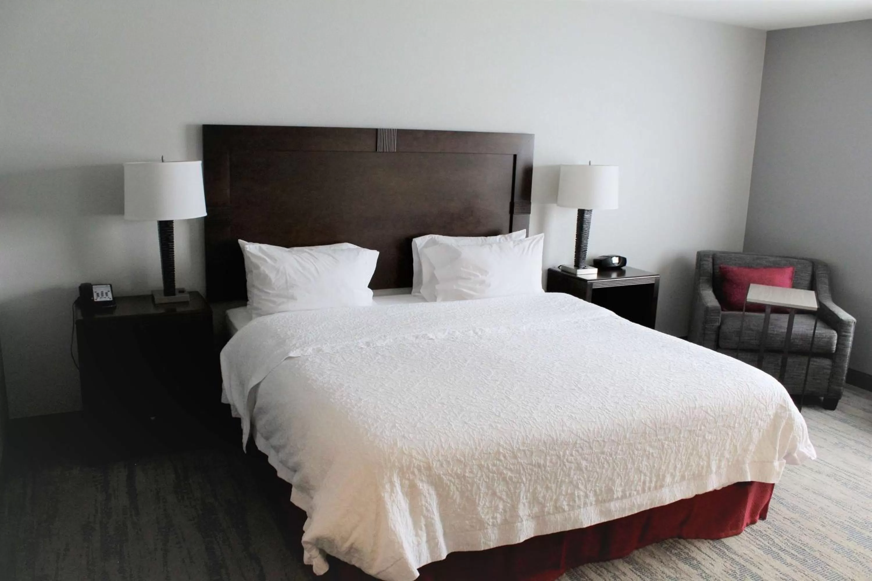 Bed in Hampton Inn Indianapolis NW/Zionsville