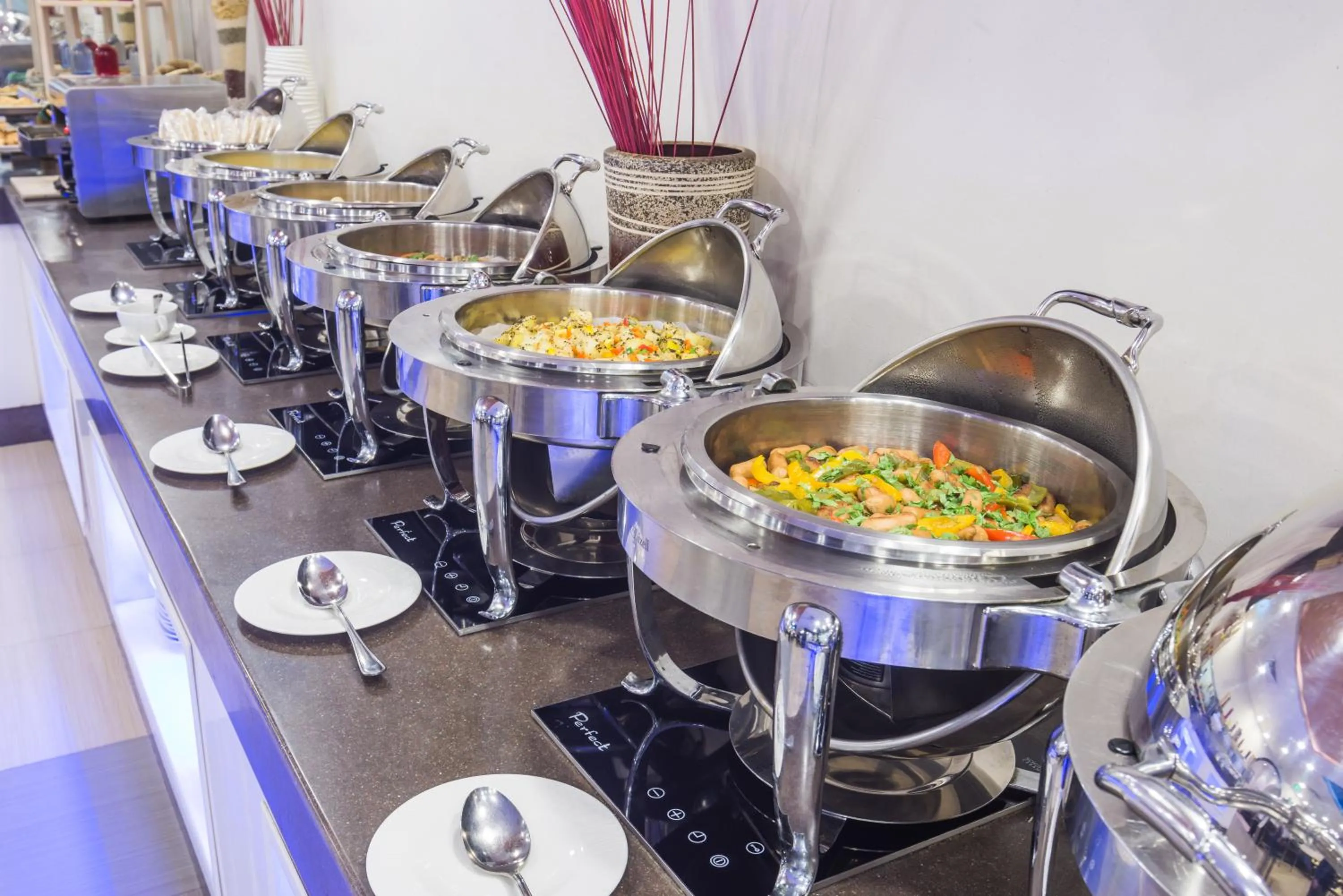 Breakfast in Mena Hotel Nasiriah Riyadh