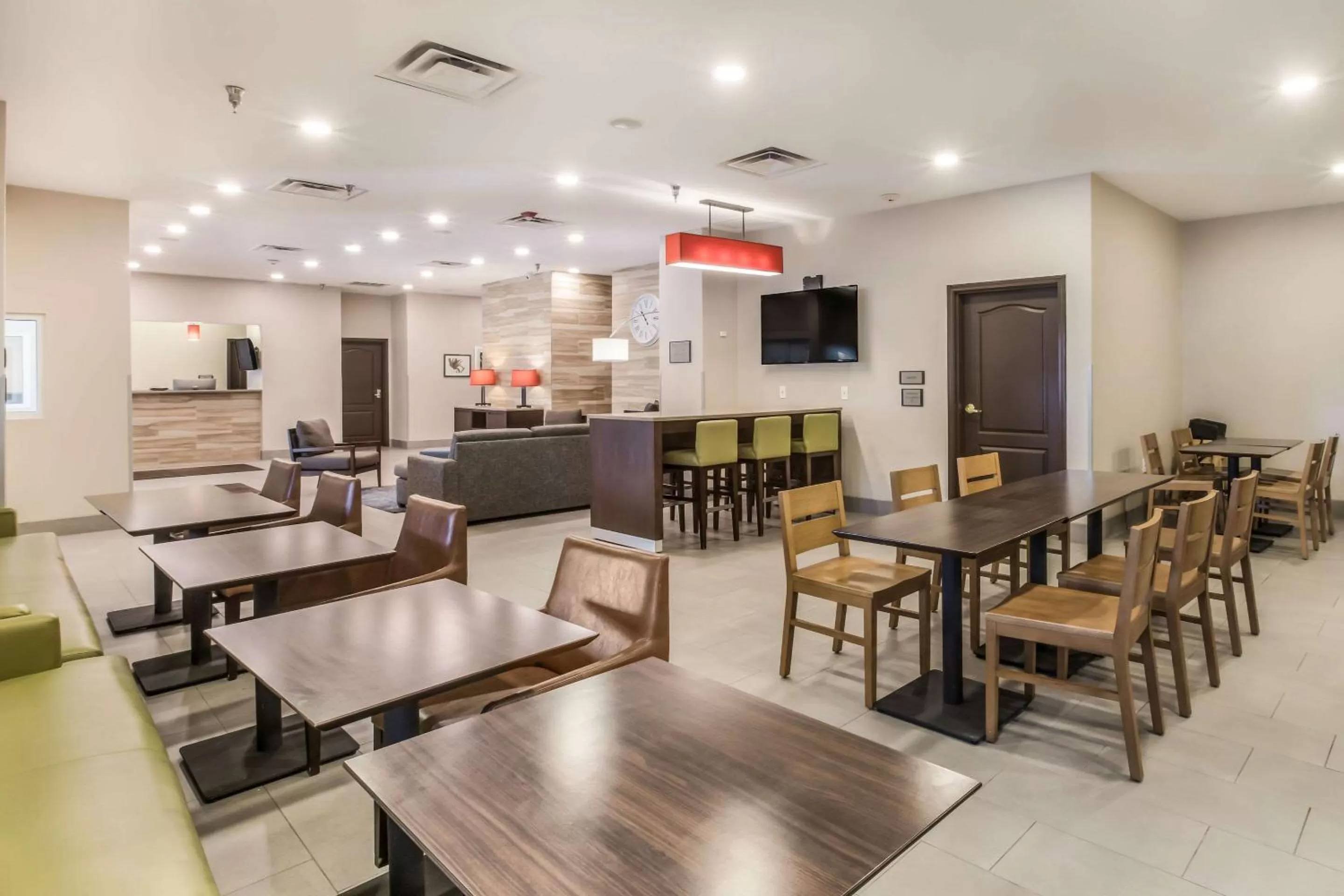 Restaurant/places to eat in Comfort Inn & Suites Fairburn - Atlanta Southwest
