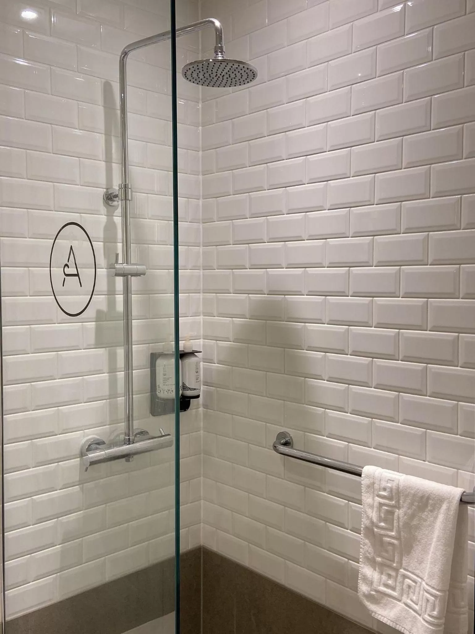 Bathroom in Aerotel London Heathrow Airport, Terminal 2 & Terminal 3