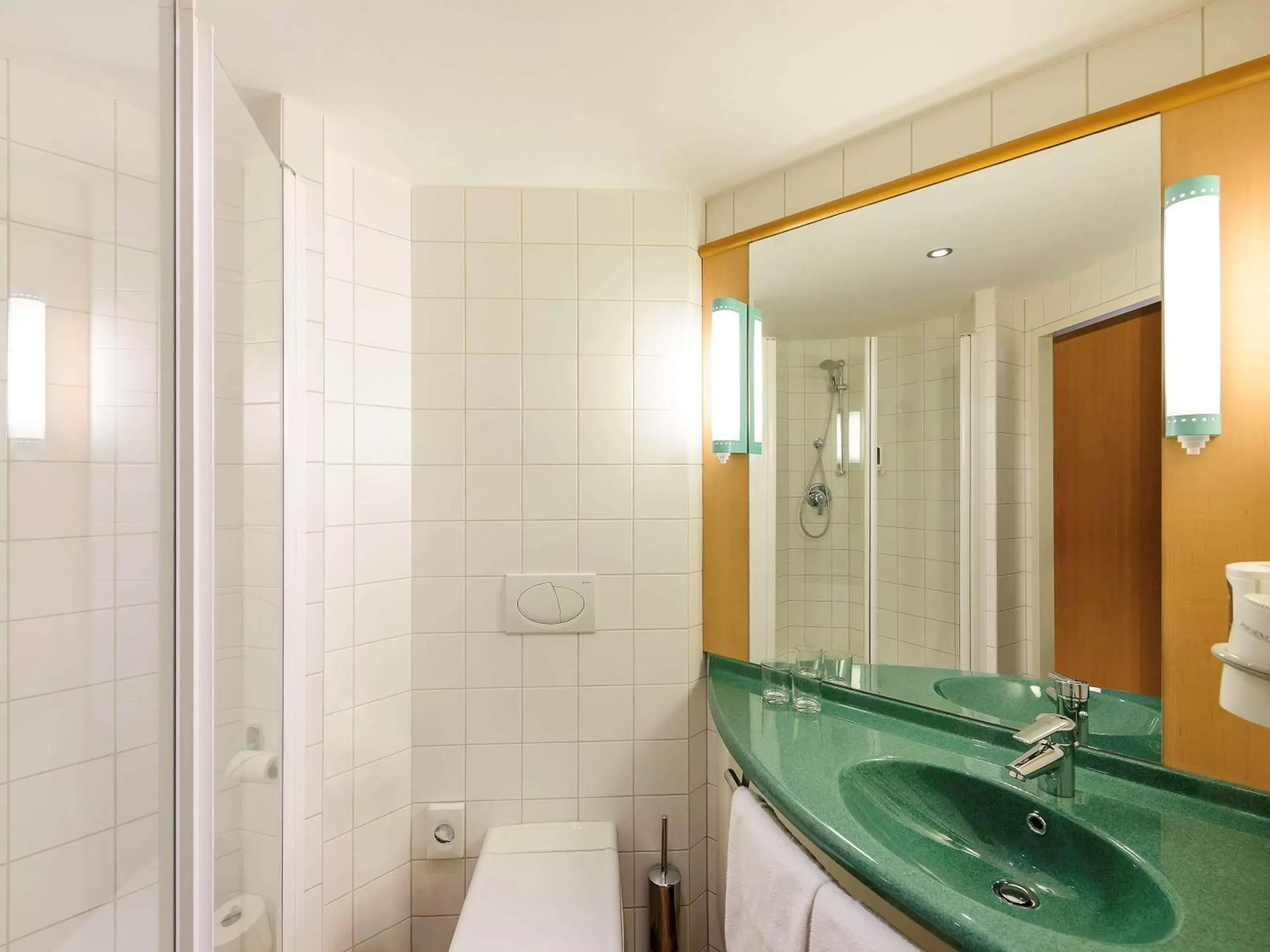 Standard Double Room in ibis Wien City Standard Double Room in ibis Wien City