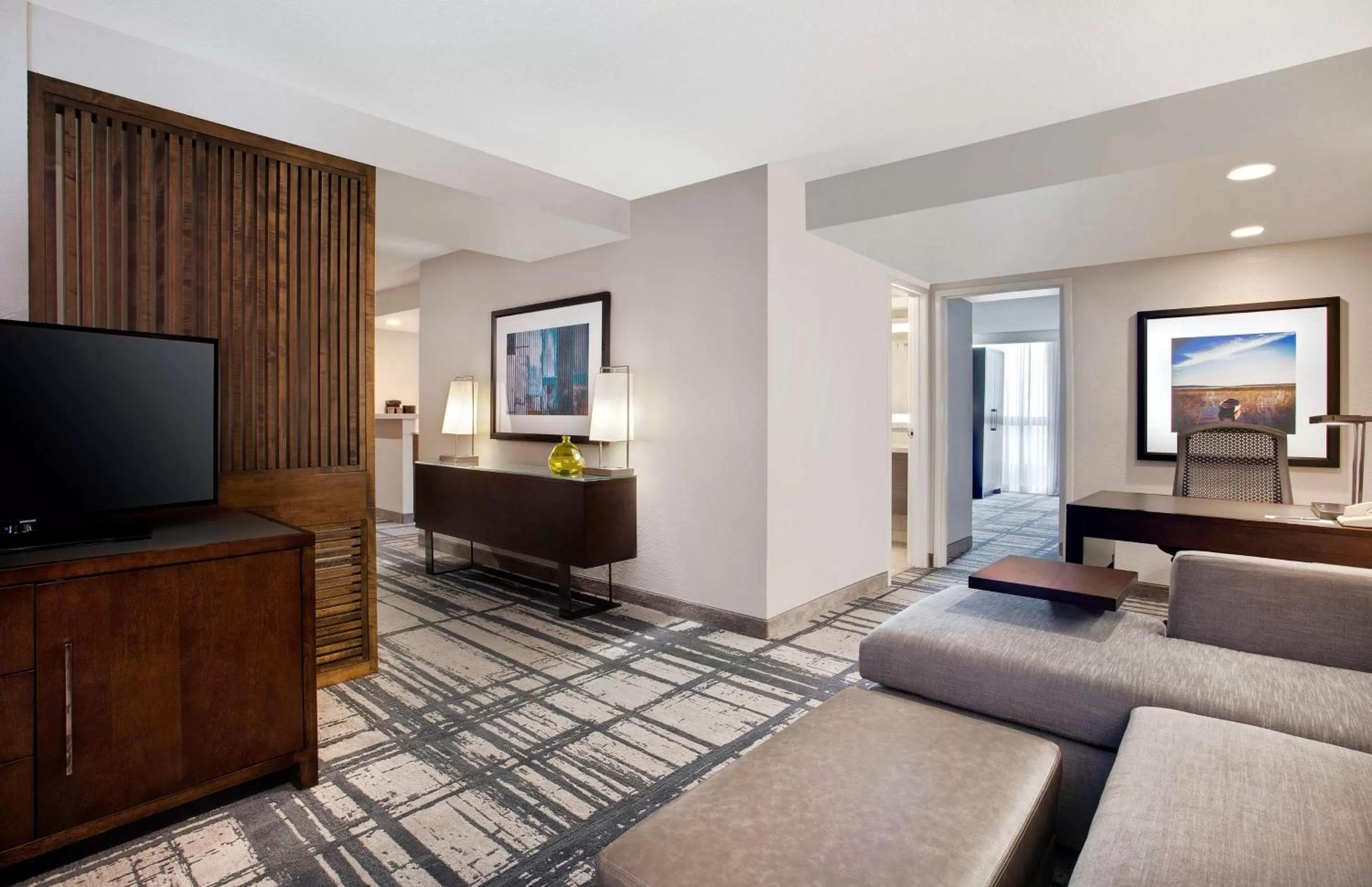 Living room in Embassy Suites by Hilton Orlando International Drive Convention Center