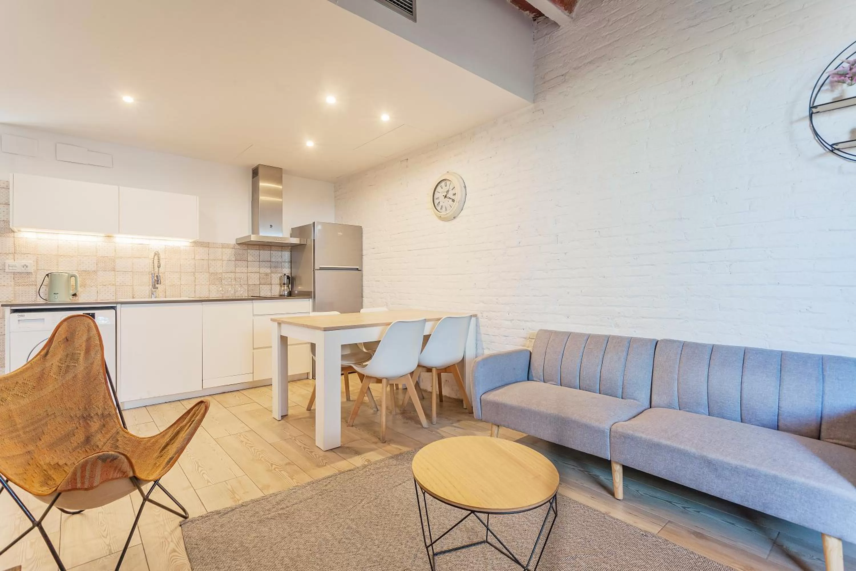 Kitchen or kitchenette in Bird House