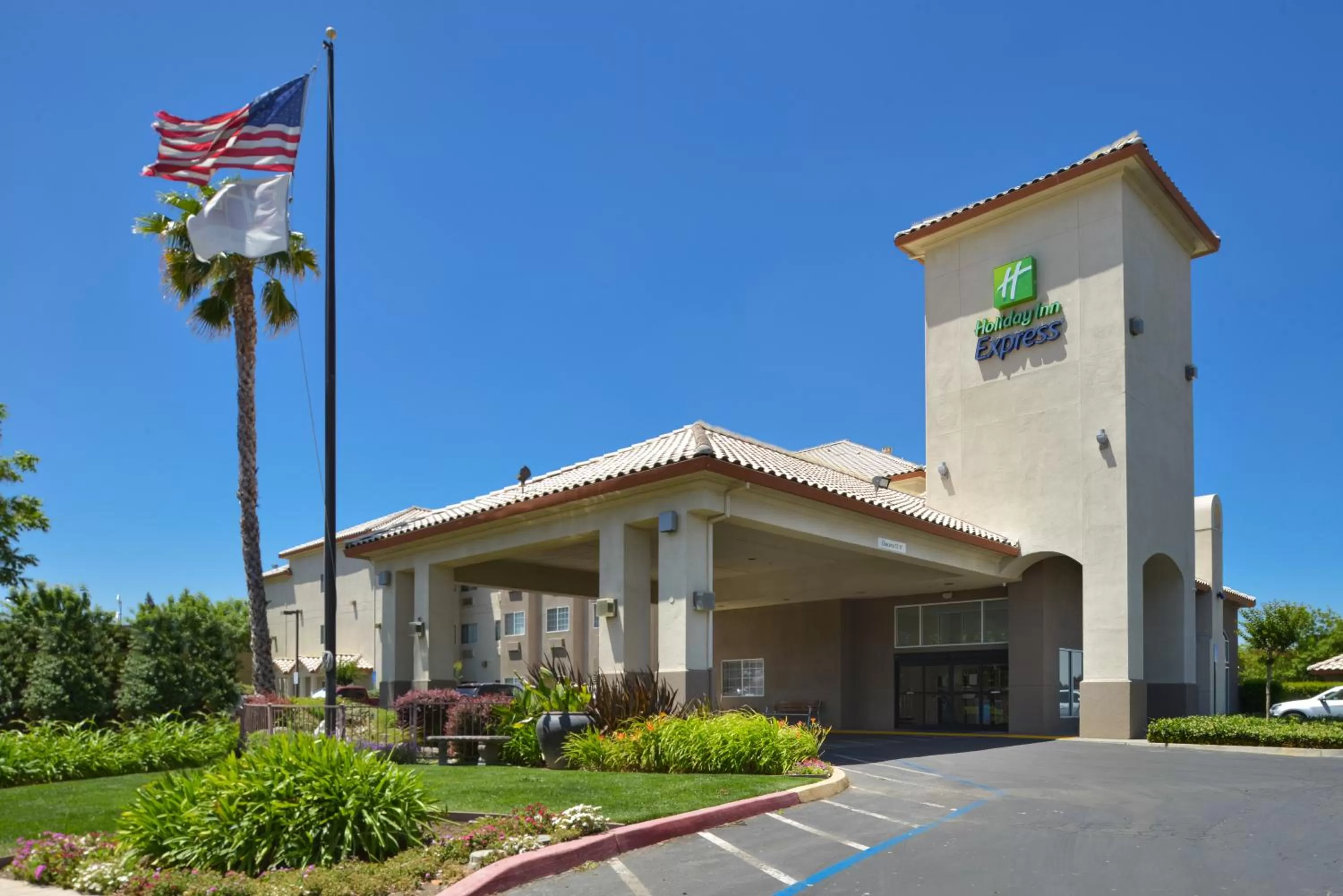 Holiday Inn Express Madera by IHG
