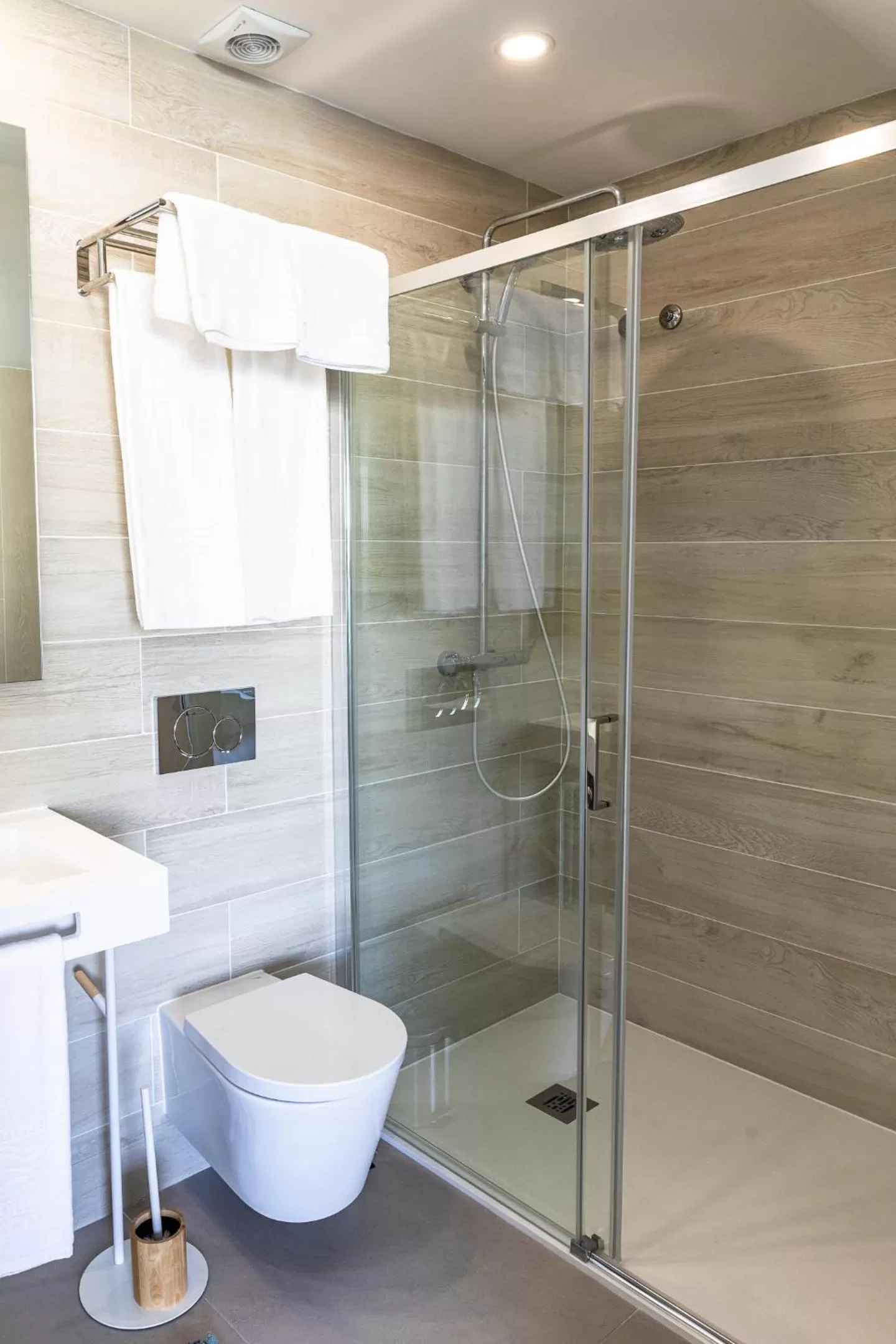 Shower in Lagos Atlantic Hotel