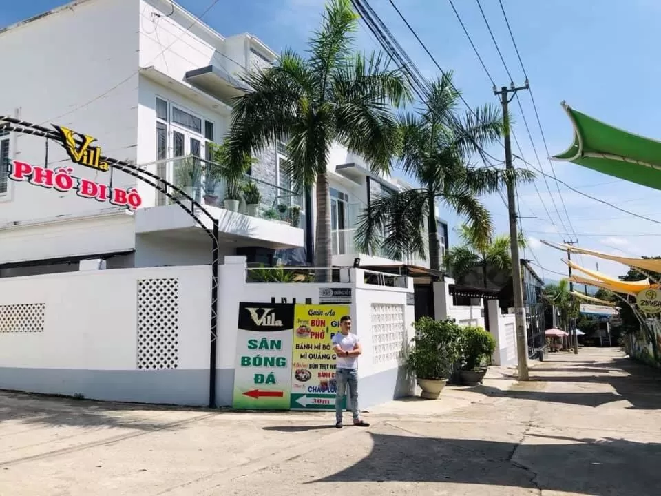 Property Logo/Sign in D'Villa Hotel - Homestay