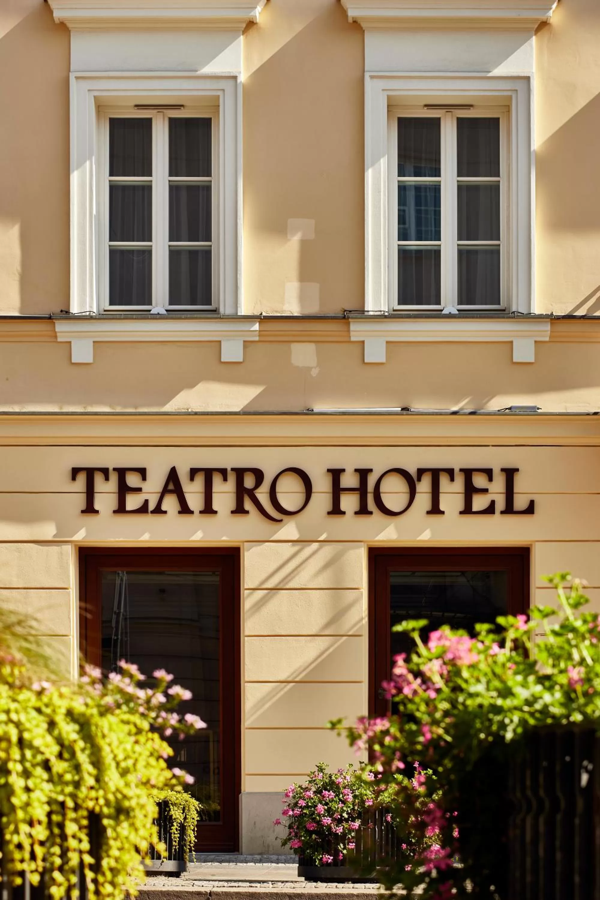 Facade/entrance in Hotel Teatro Boutique Old Town - Destigo Hotels
