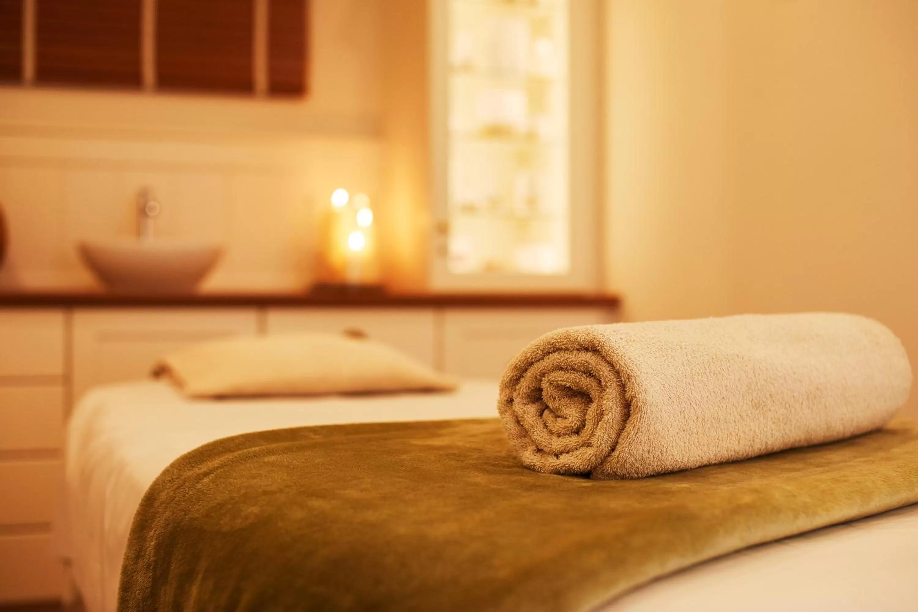 Bed in Fuchsbau Romantik Hotel & SPA Restaurant & FOX Bar