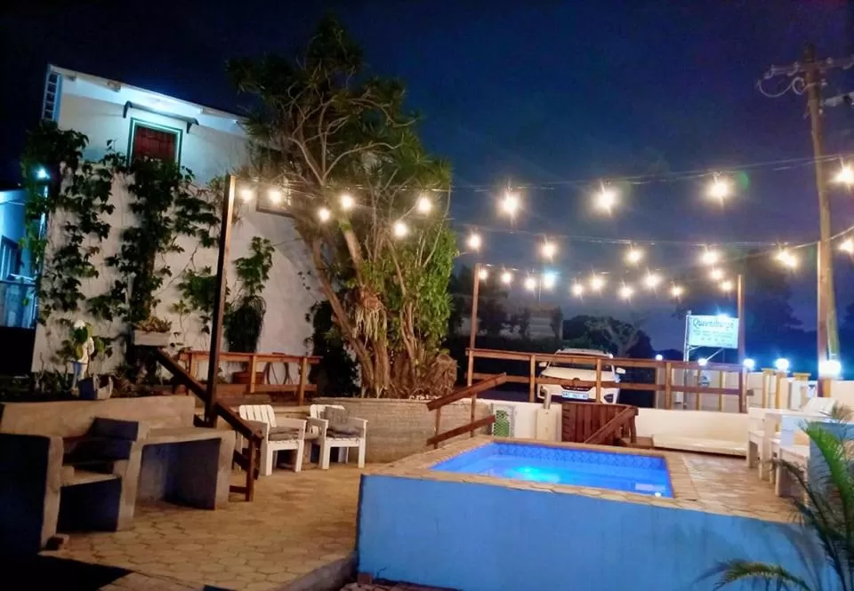 Swimming pool, Restaurant/Places to Eat in Queensburgh B&B or Self Catering