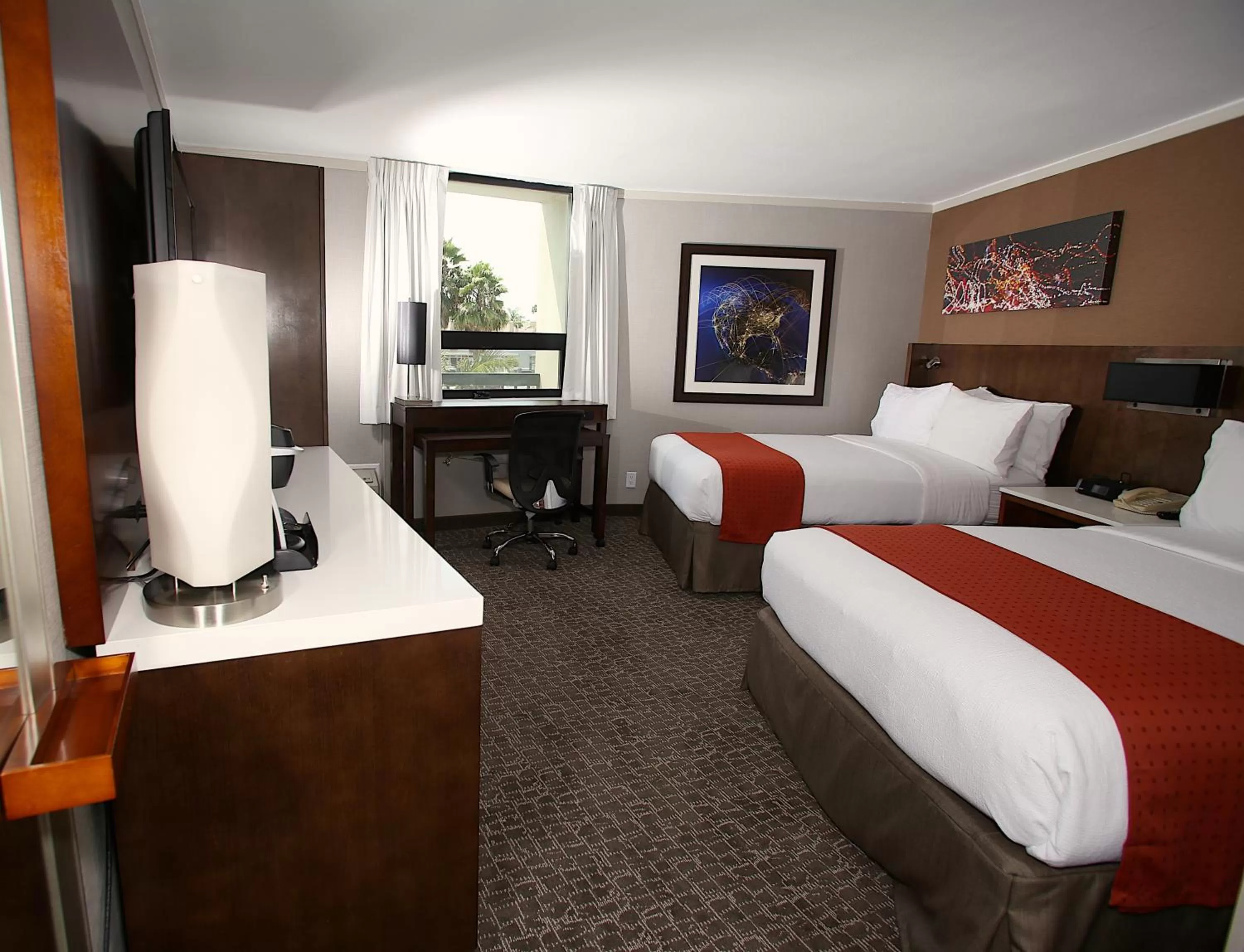 Room with Two Beds - Hearing Accessible - Non-Smoking in Holiday Inn Long Beach - Airport, an IHG Hotel