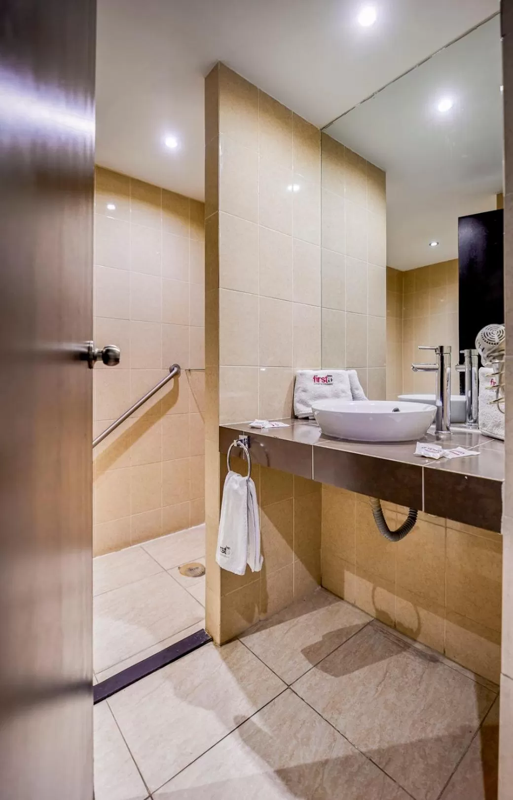Shower in First Inn Hotel & Business