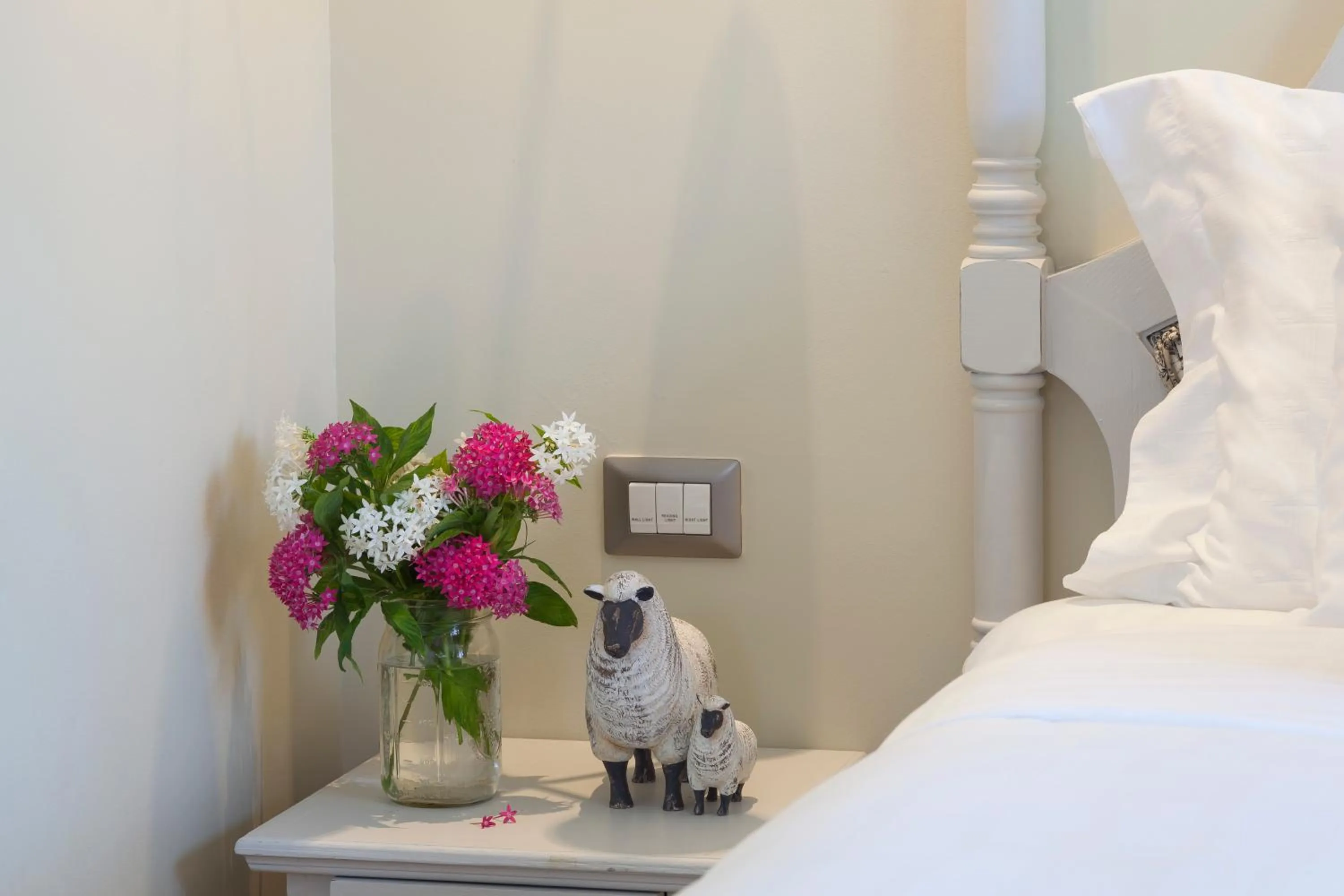 Decorative detail, Bed in U Khao Yai