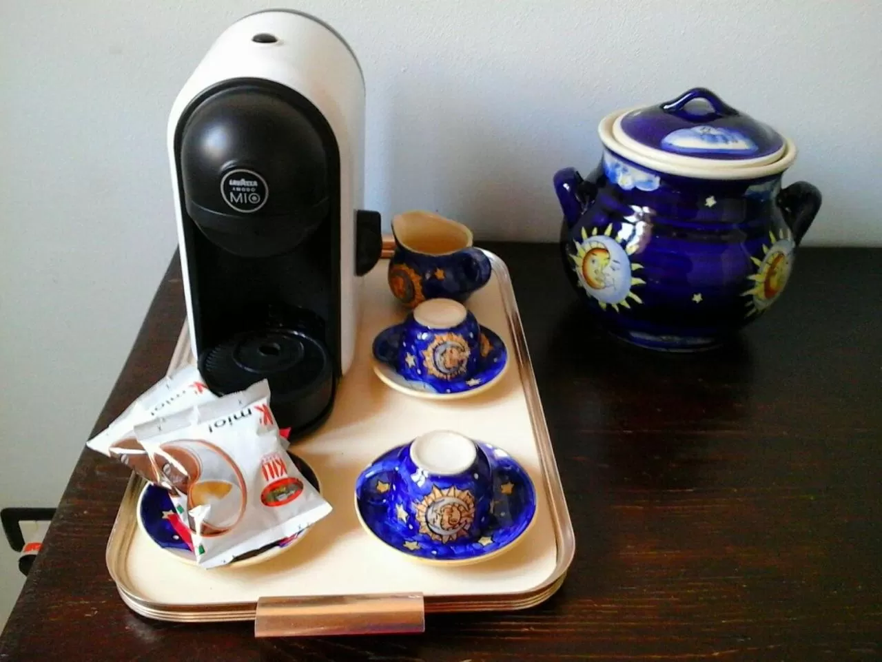 Coffee/tea facilities in Lakkios charming suites and rooms