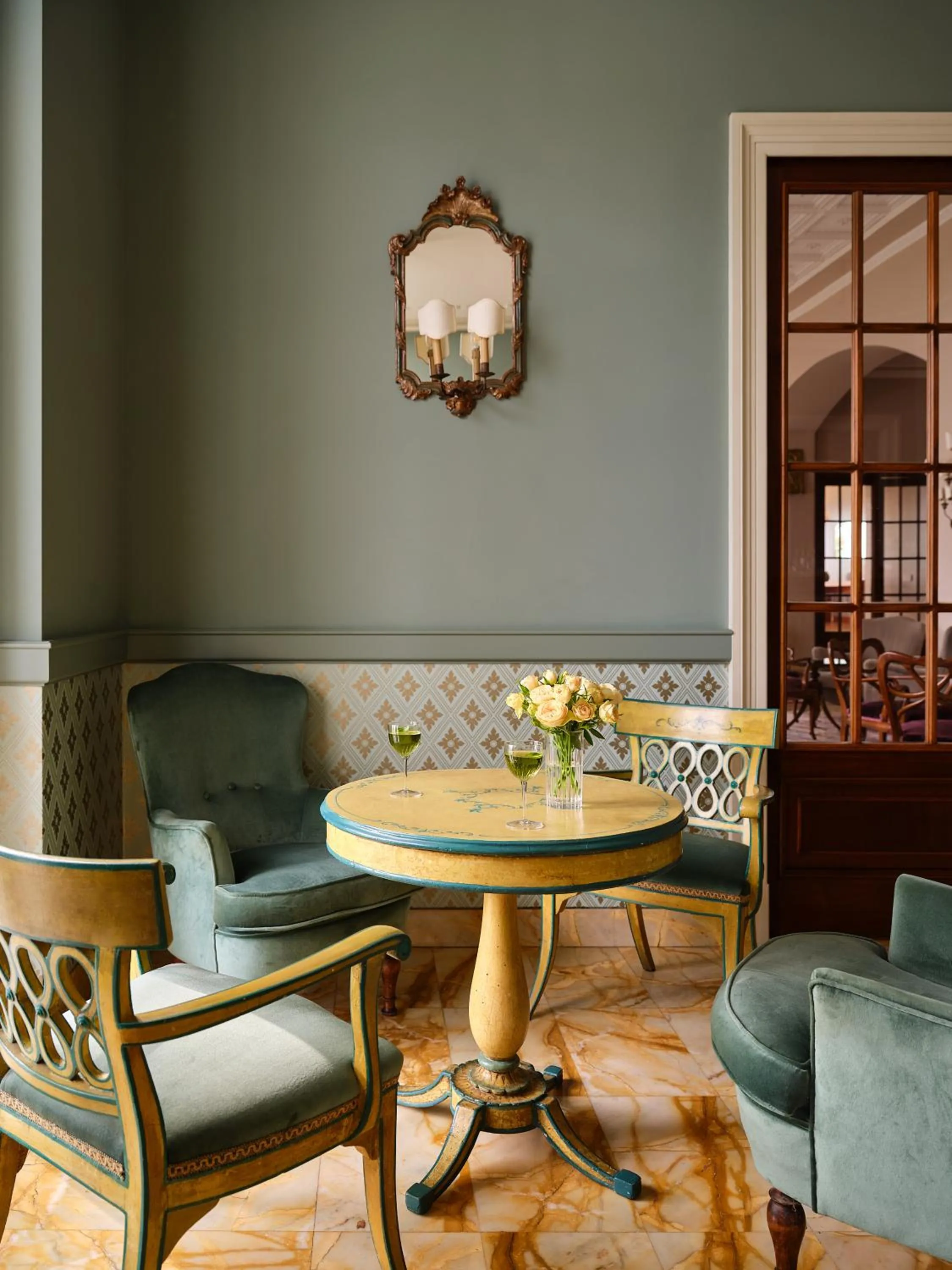 Lounge or bar in Grand Hotel Miramare