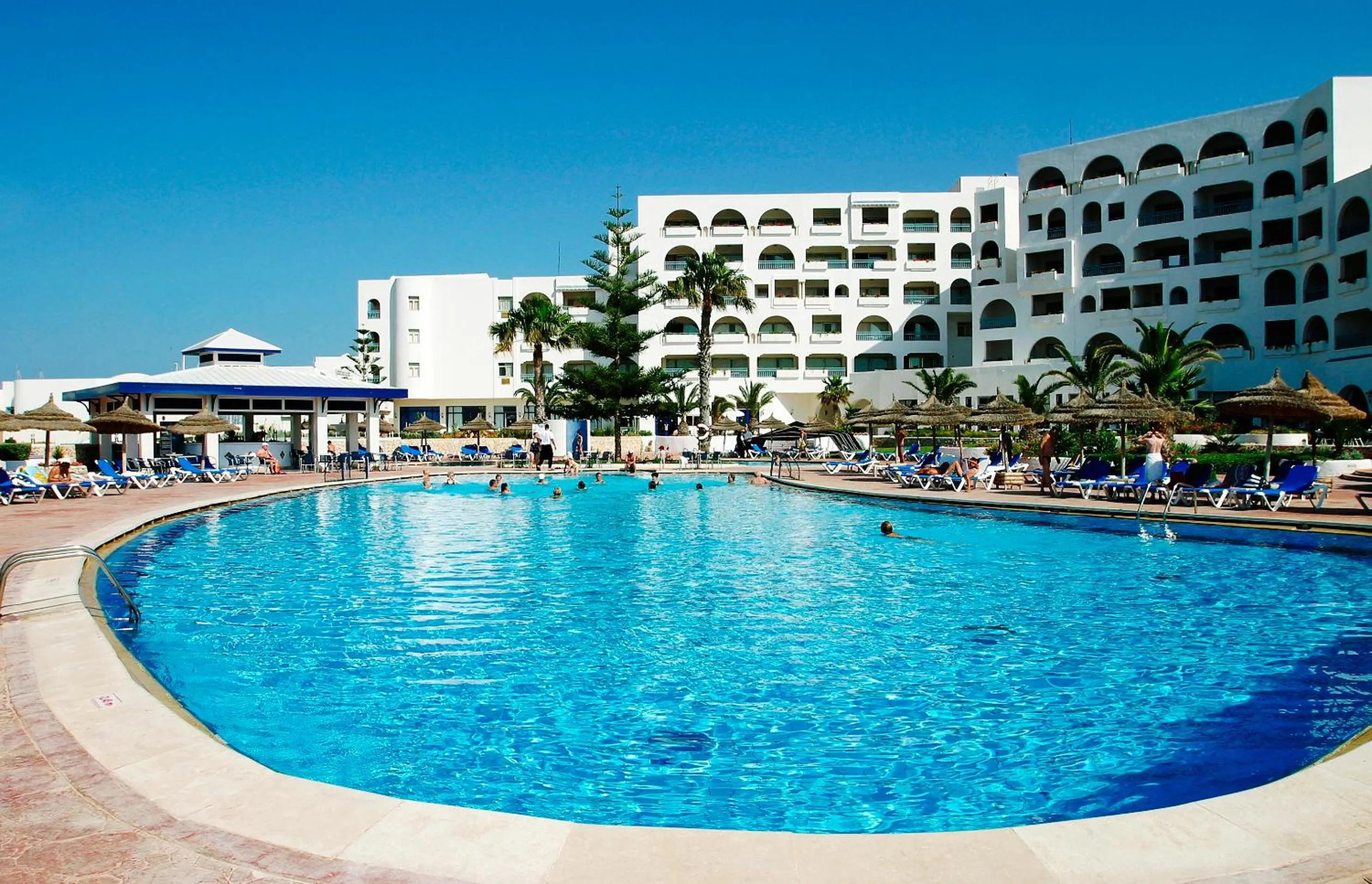 Swimming pool in Regency Hotel & Spa