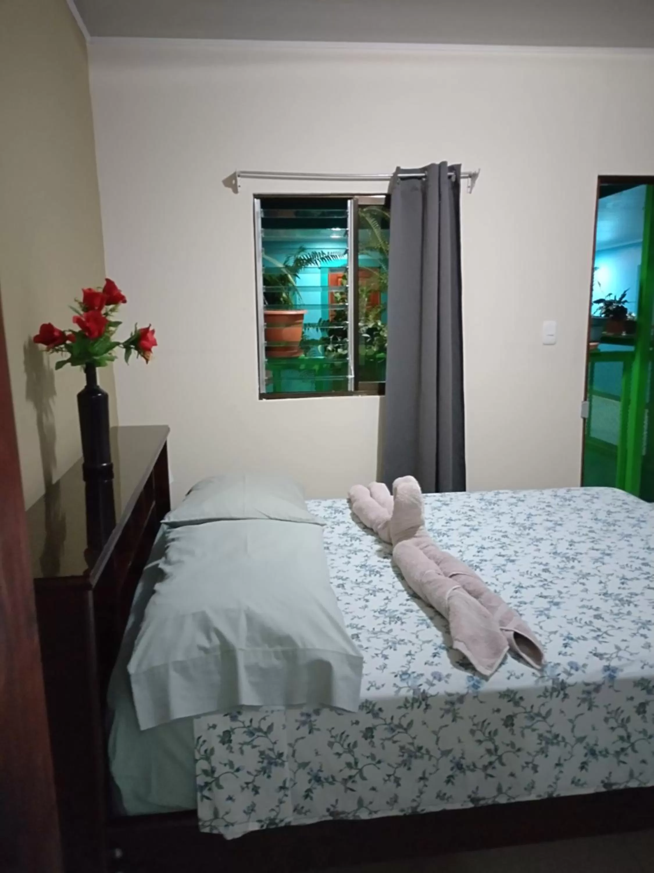 Bed in Hotel Trianon