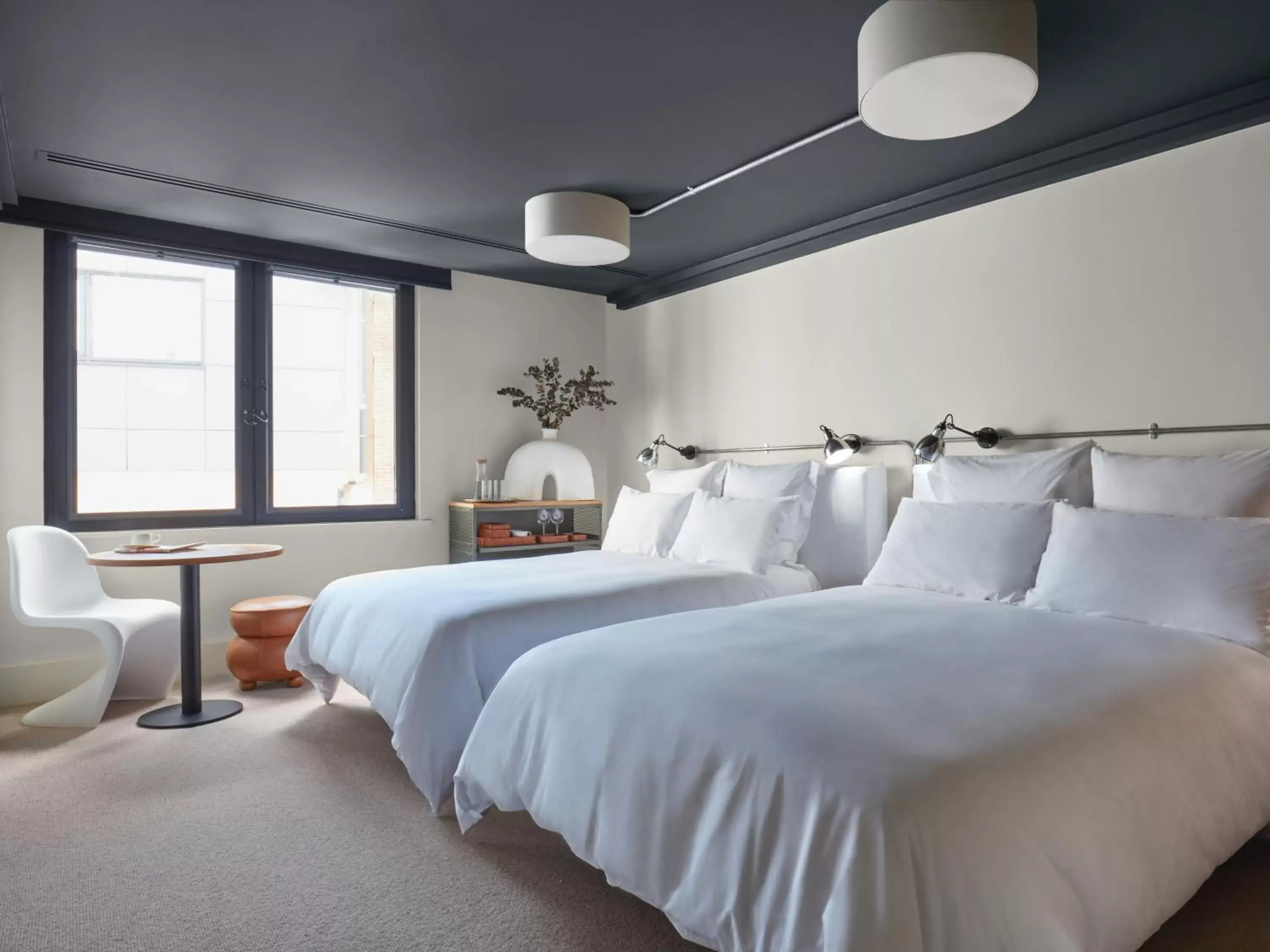 Studio Double Double in One Hundred Shoreditch Studio Double Double in One Hundred Shoreditch