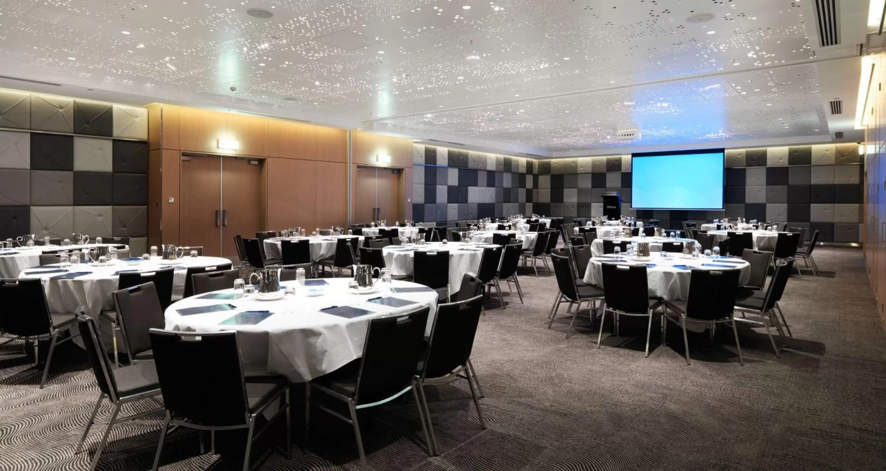 Meeting/conference room in Hilton Surfers Paradise Hotel & Residences