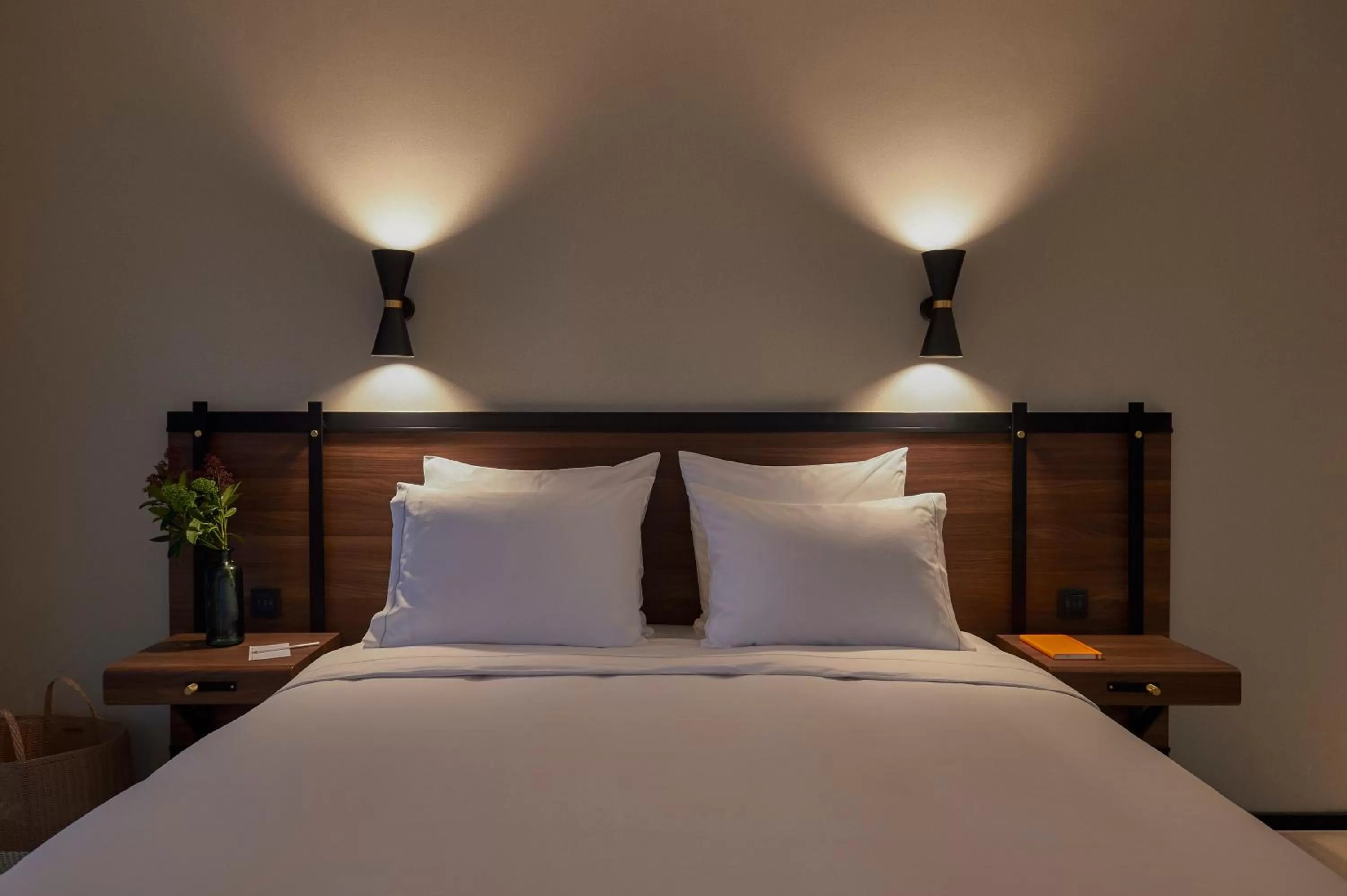 Bed in FORM Hotel Al Jaddaf, Dubai, a Member of Design Hotels
