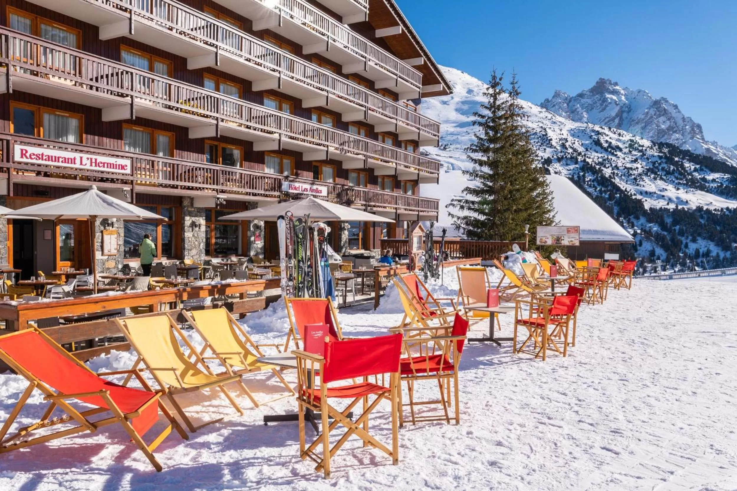 Restaurant/places to eat in Hotel Les Arolles