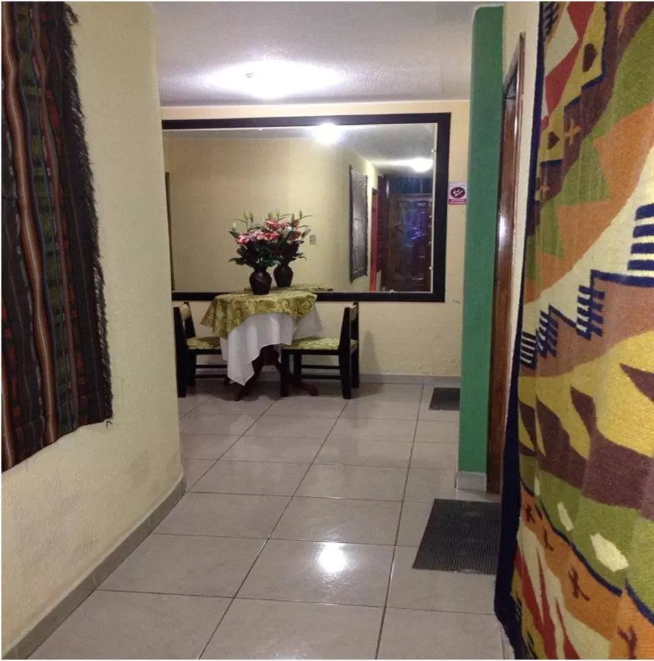 Area and facilities in Hostal Jora Continental