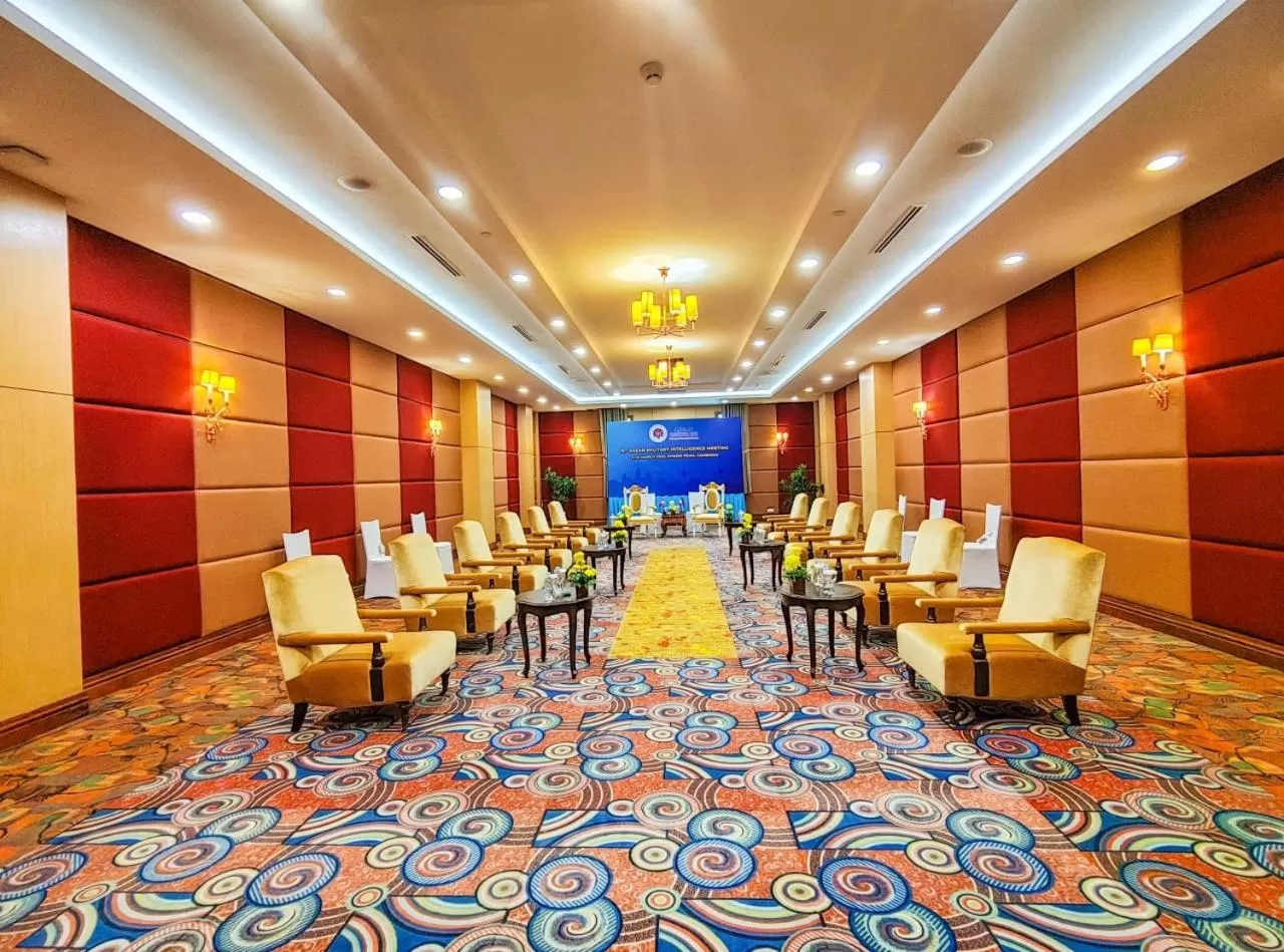 Meeting/conference room in Sokha Phnom Penh Hotel