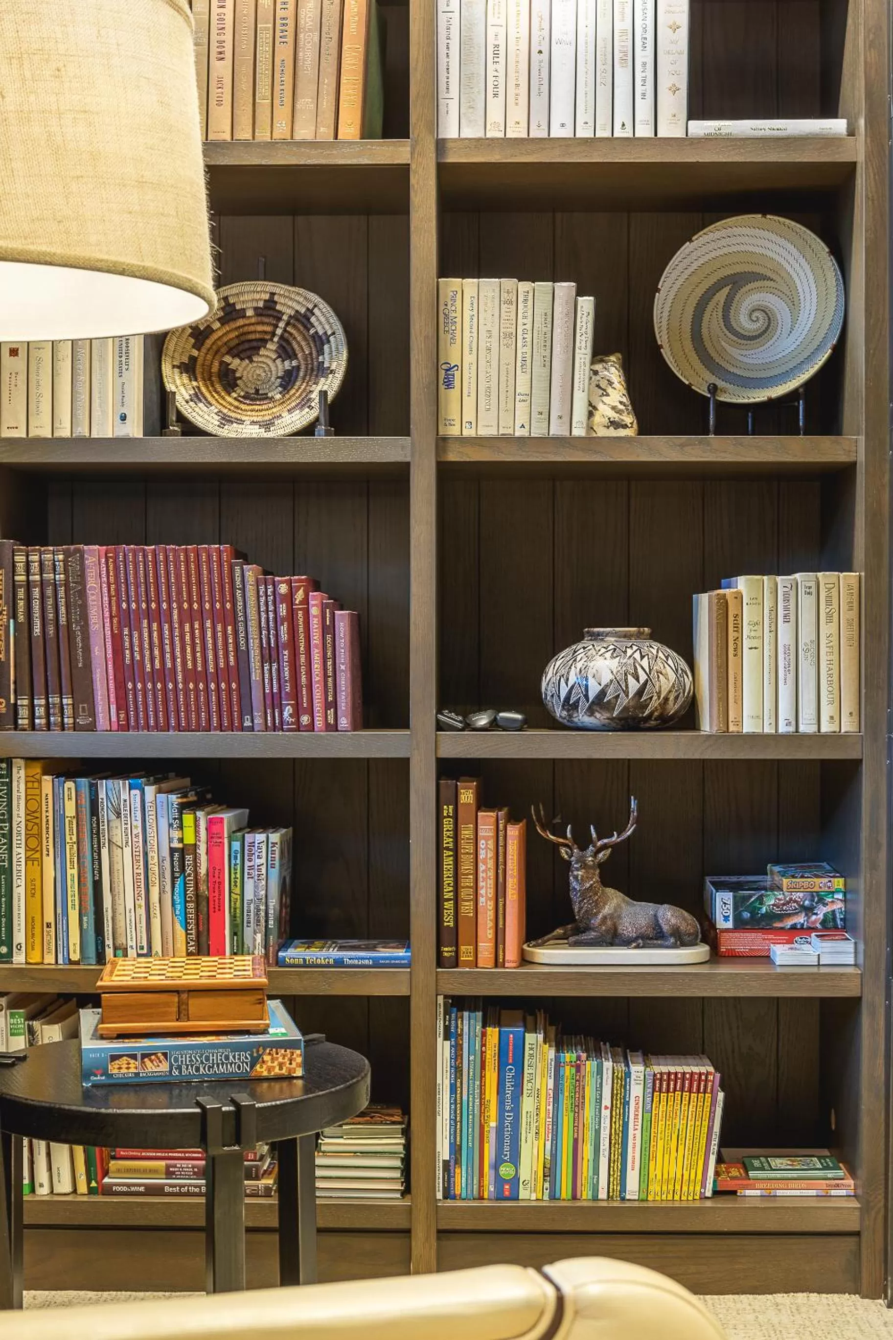 Library in Hotel Jackson