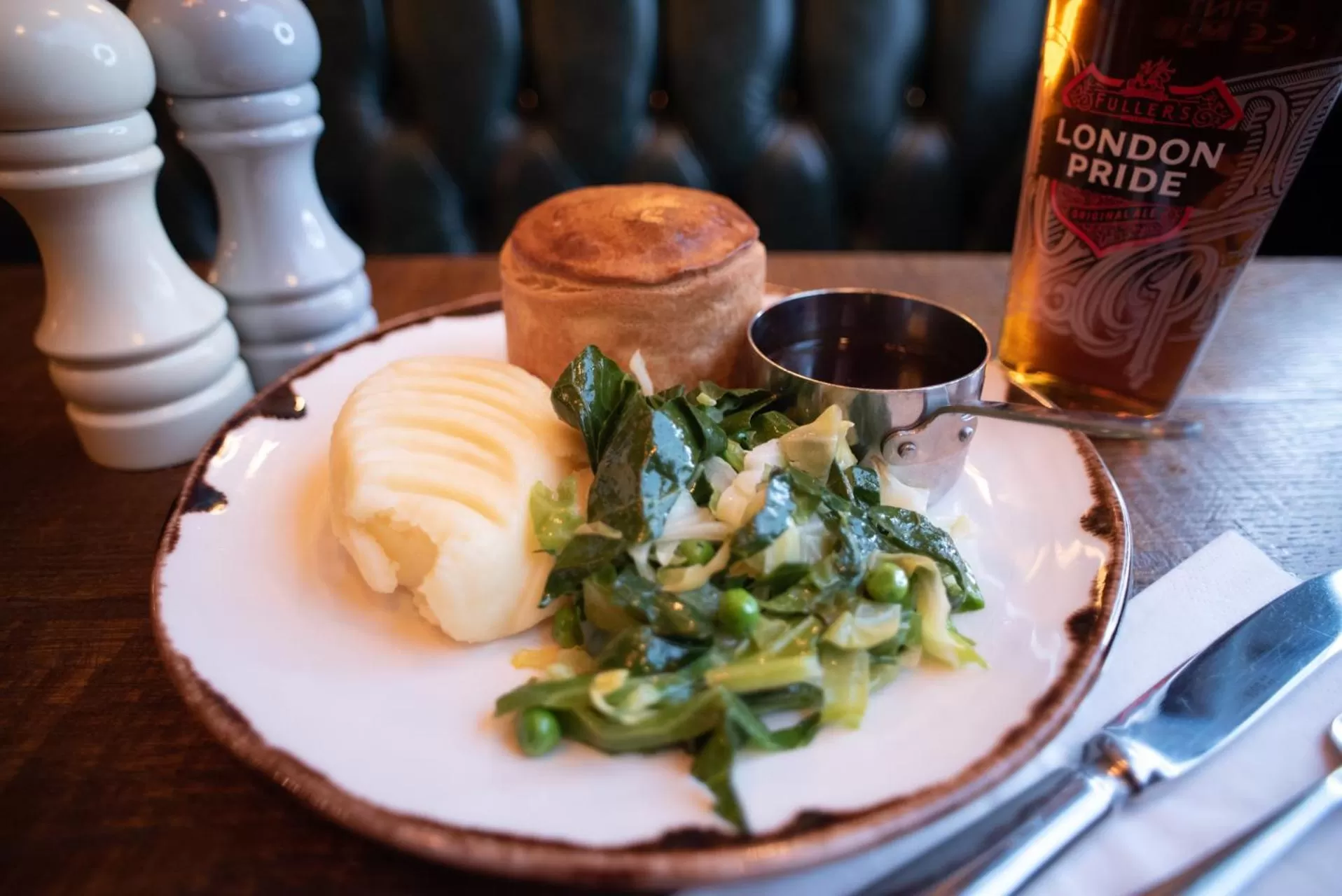 Restaurant/places to eat in Blackbird